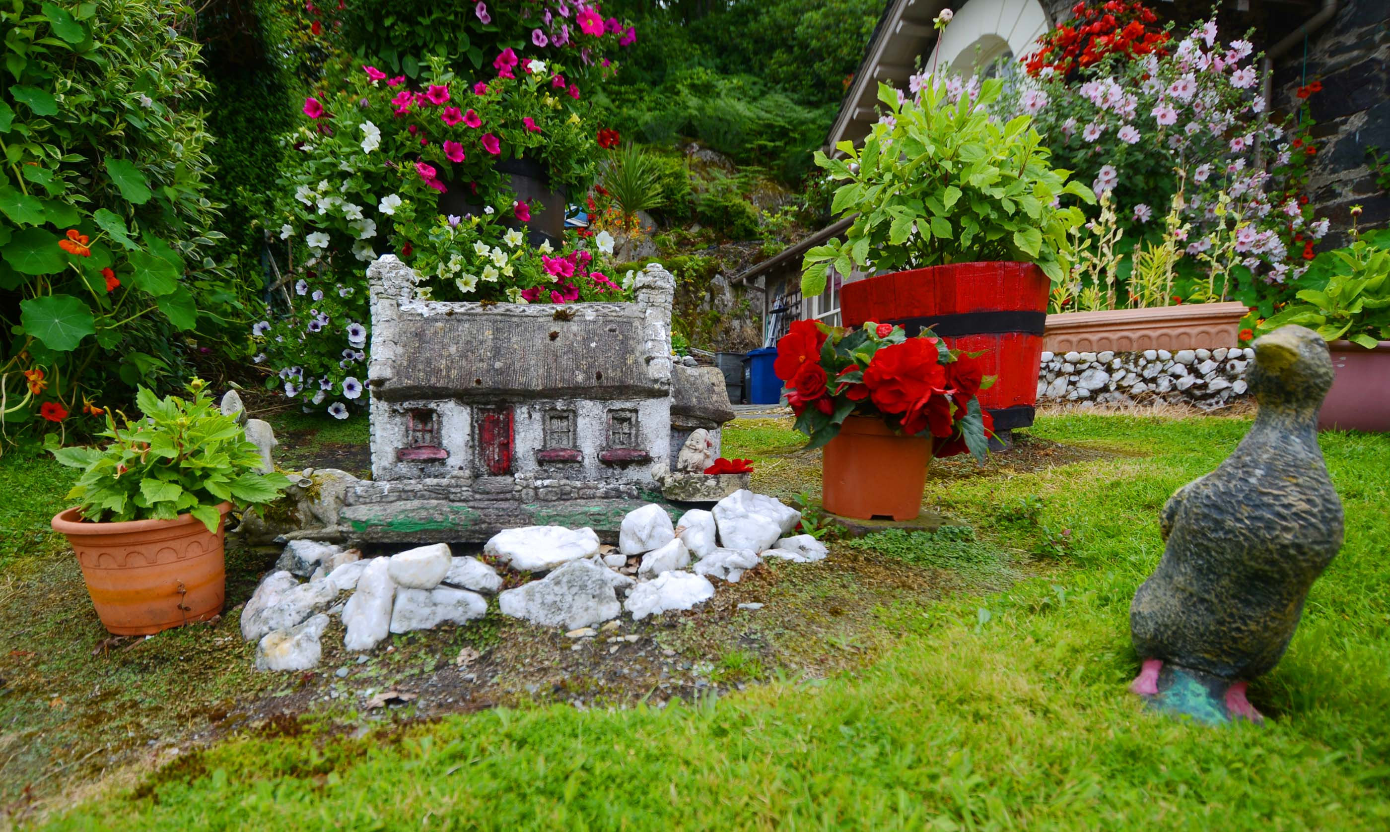 Rabbie Burns' stunning garden overlooking Loch Lomond, near the village of Luss