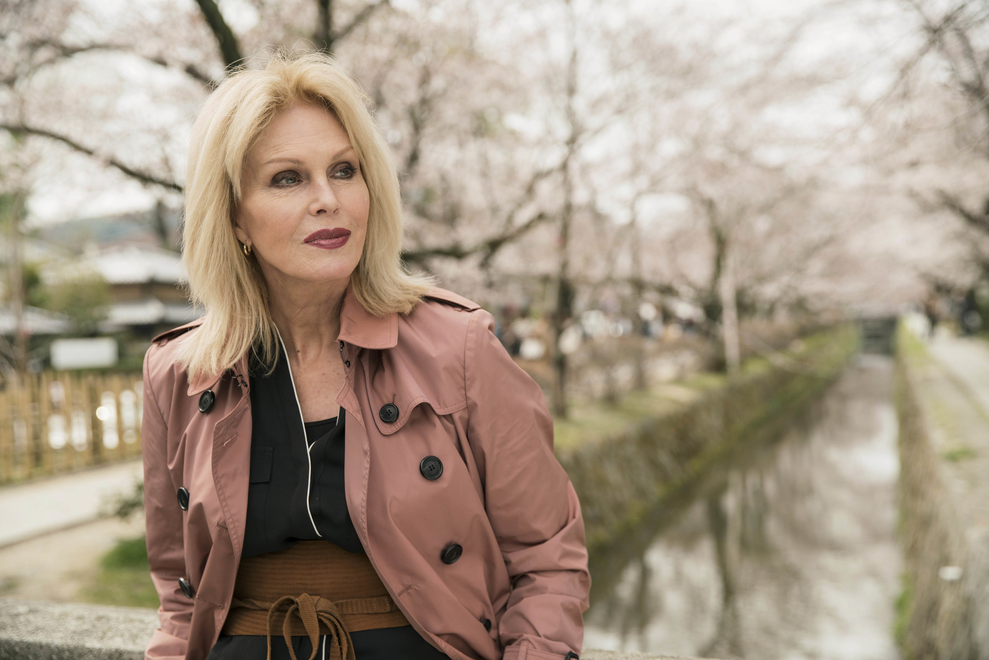 Joanna Lumley on her visit to Japan (Burning Bright Production / ITV)