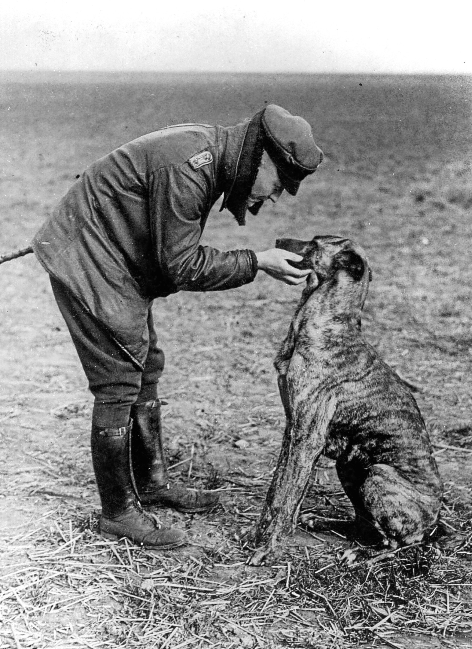 German flying ace Baron Manfred von Richthofen (1892 - 1918) also known as The Red Baron with his dog Moritz (Photo by Spencer Arnold/Getty Images)