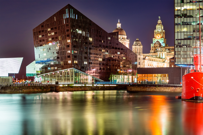 Liverpool by night (Getty)