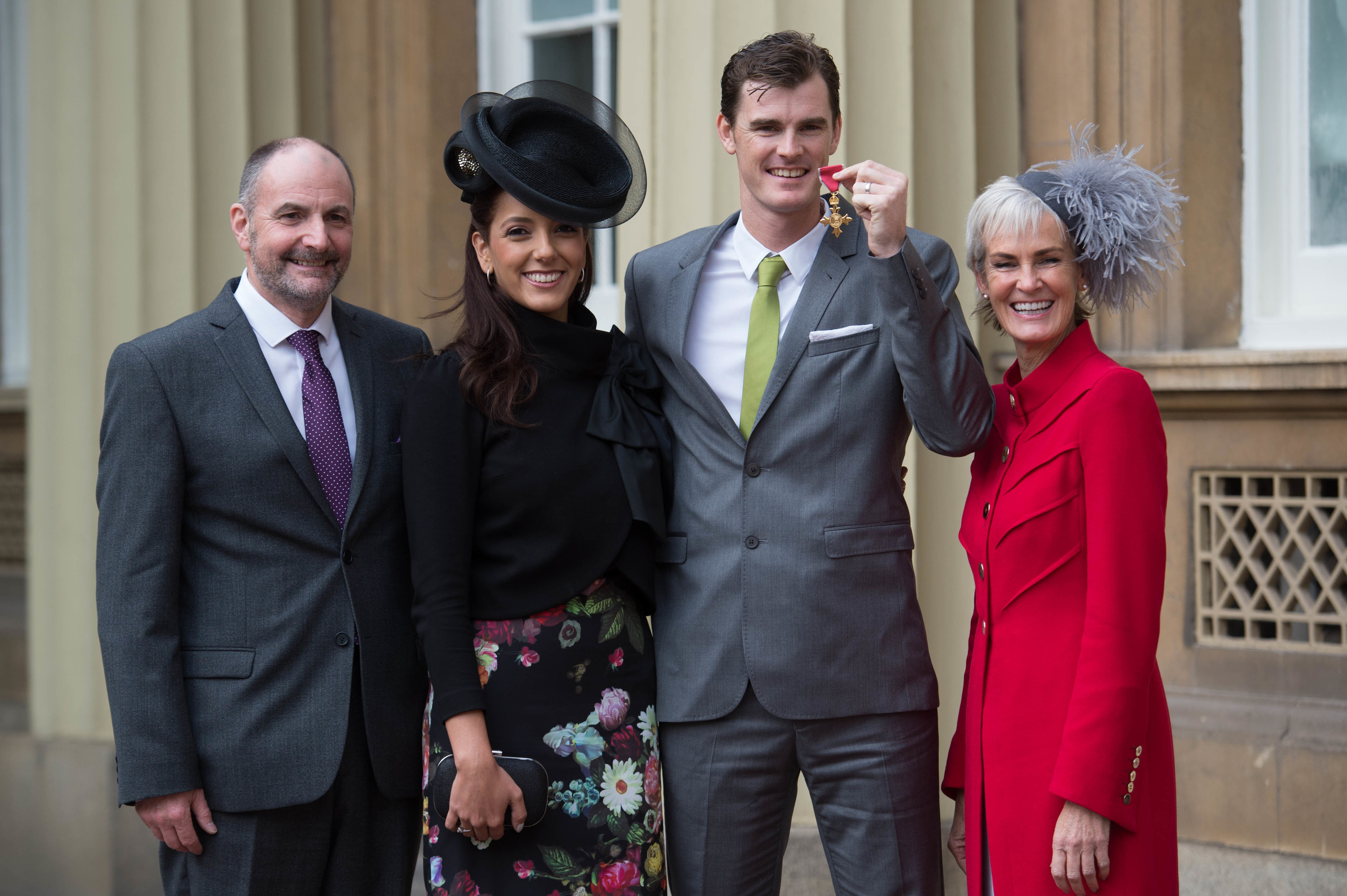 Jamie Murray with his wife Alejandra Gutierrez, mother Judy and father William (Stefan Rousseau - WPA Pool/Getty Images)