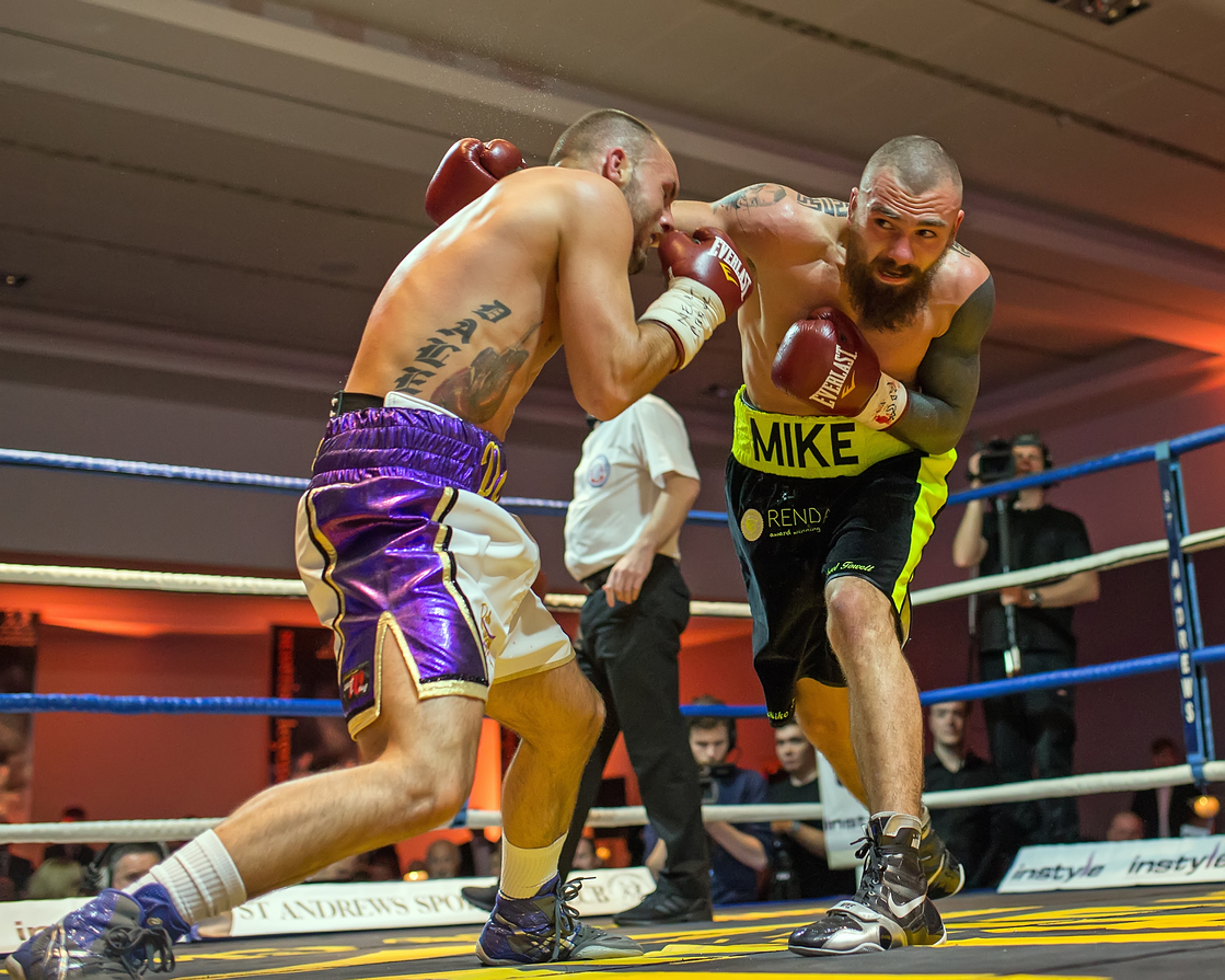 Boxing match between Mike Towell and Dale Evans (Allen Picken)