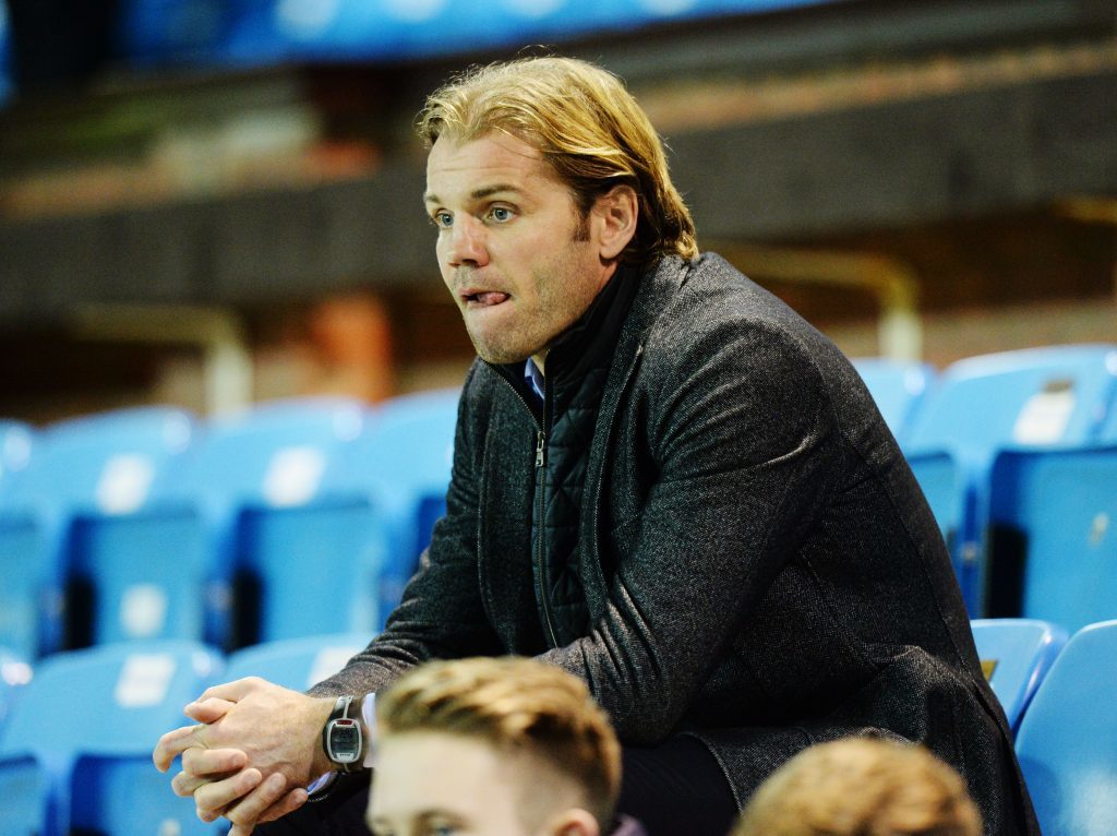 Hearts manger Robbie Neilson (SNS Group)