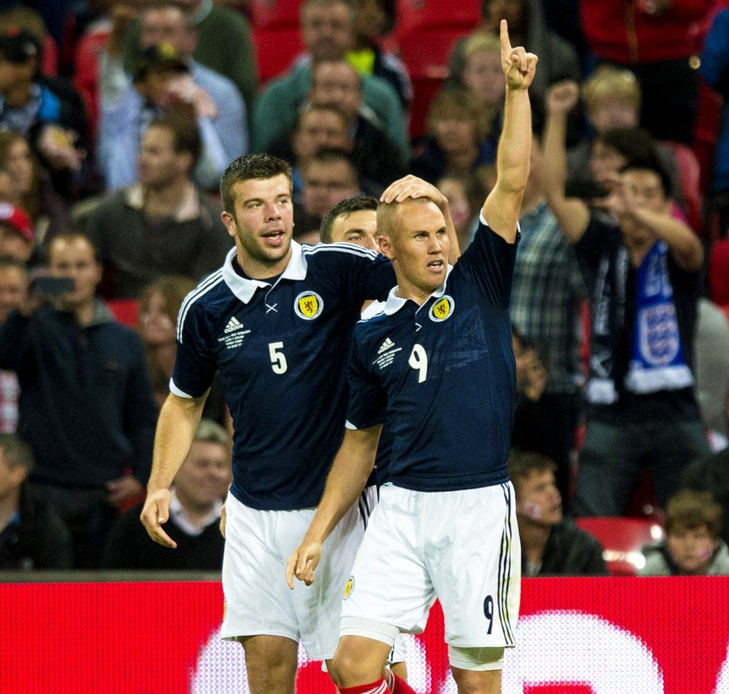 Scotland's Kenny Miller (right) celebrates after scoring (SNS Group / Craig Williamson)