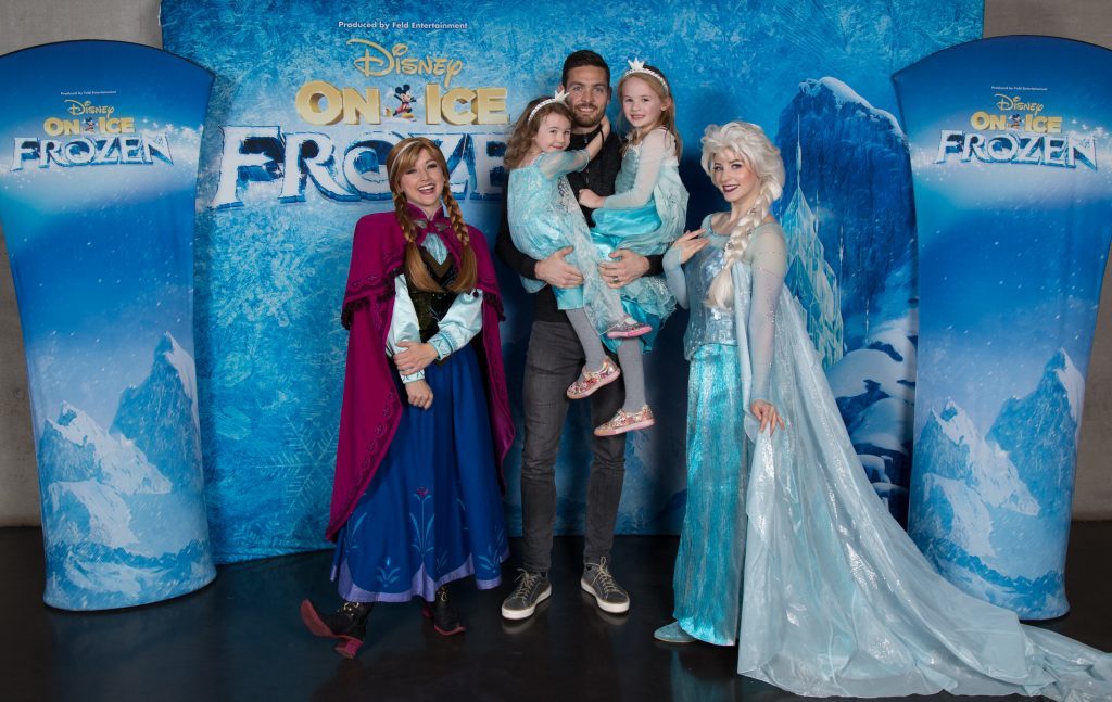 Celtic player Craig Gordon and family meet Anna and Elsa (Disney on Ice)