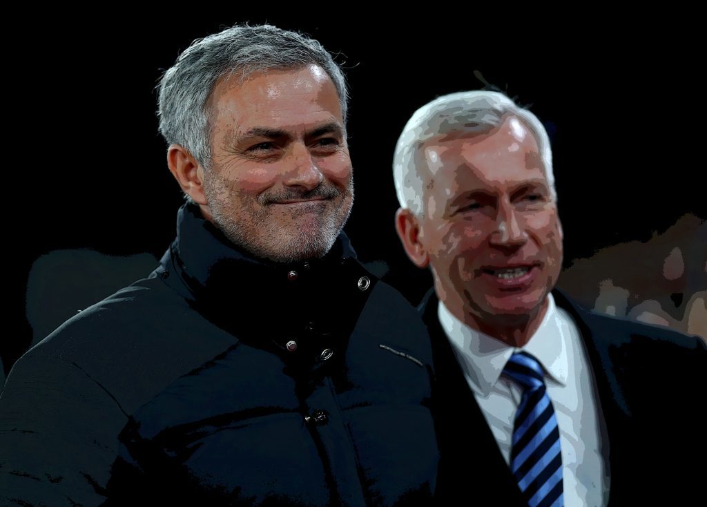 Jose Mourinho and Alan Pardew (Photo by Clive Rose/Getty Images)