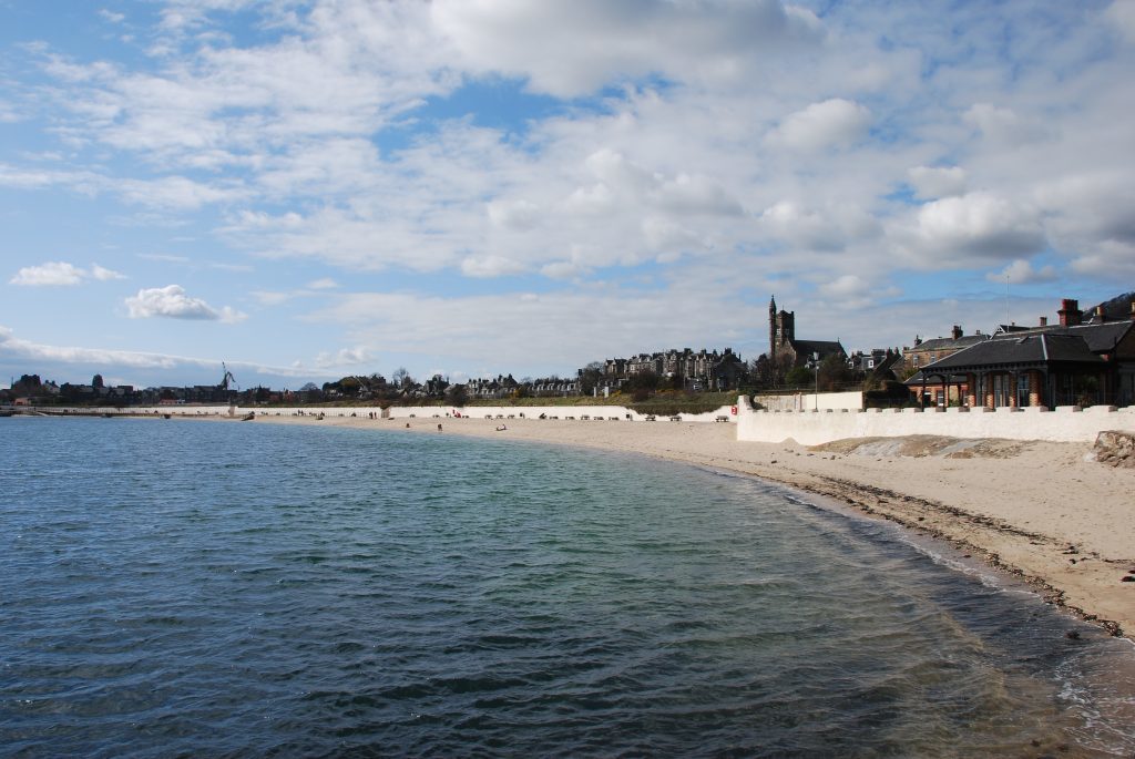 A view along the beach at Burntisland (Alamy)