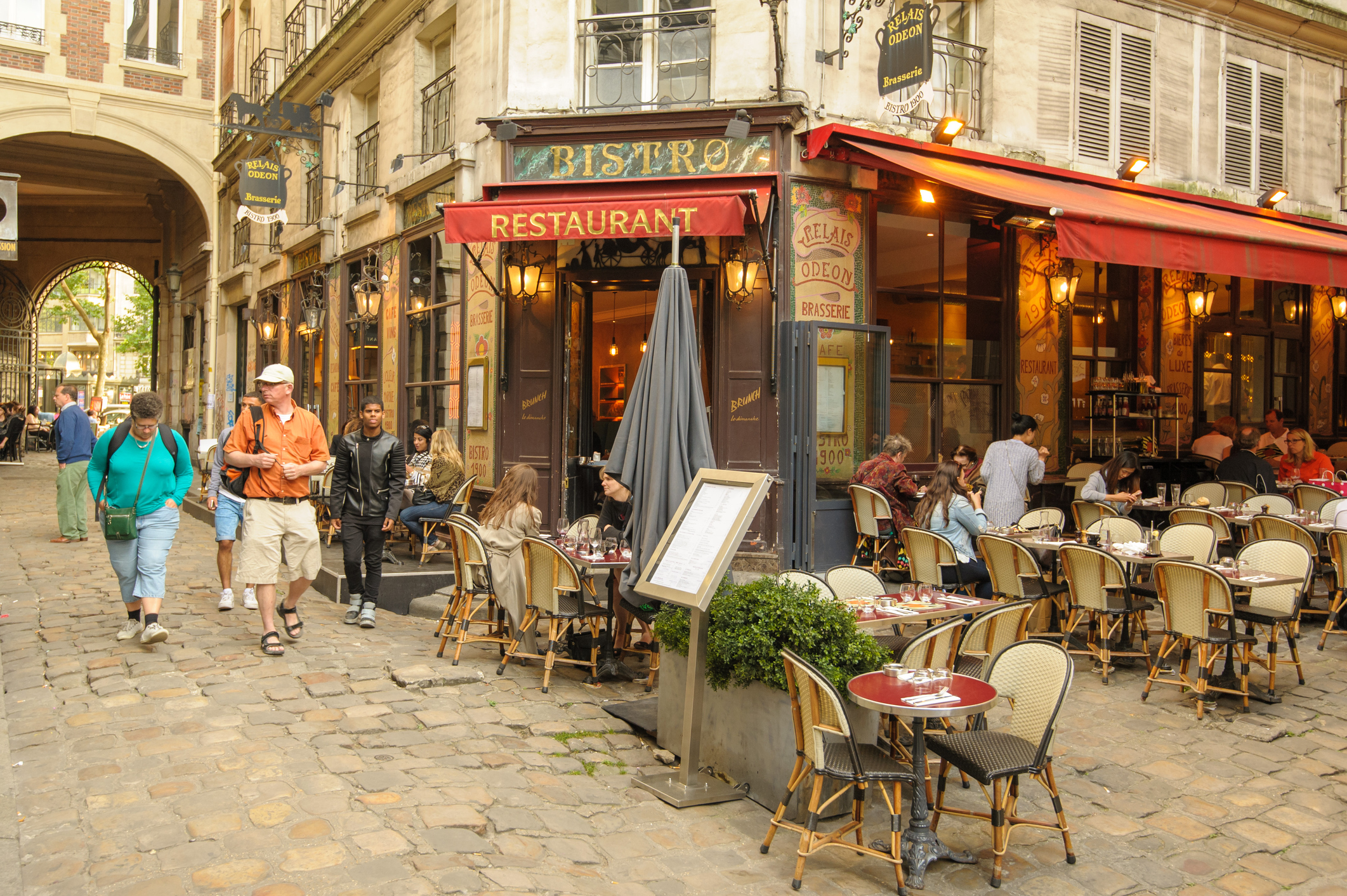 Paris is chef Julie Lin MacLeod's tastiest holiday hotspot - The Sunday ...