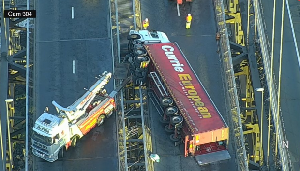 Overturned lorry on the Forth Road Bridge (Traffic Scotland / Twitter)