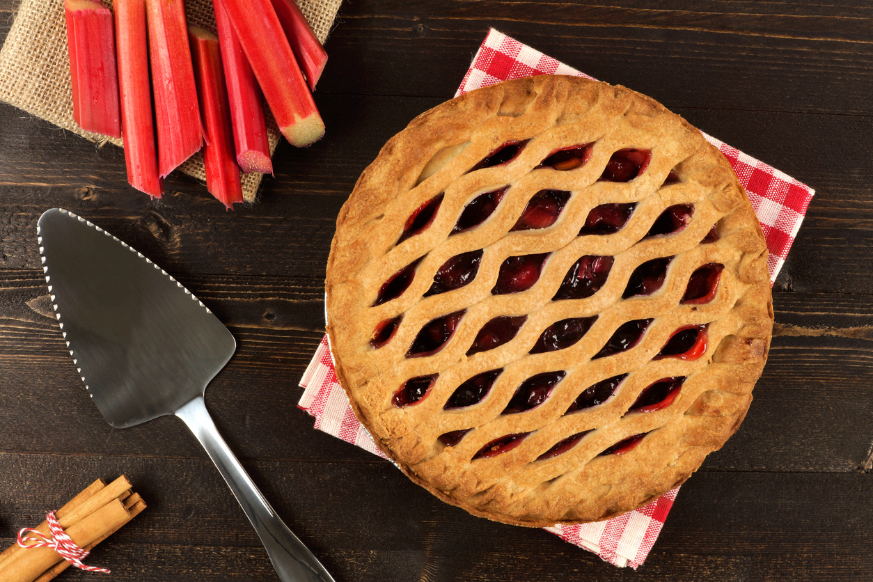 Strawberry and rhubarb pie (Getty Images)