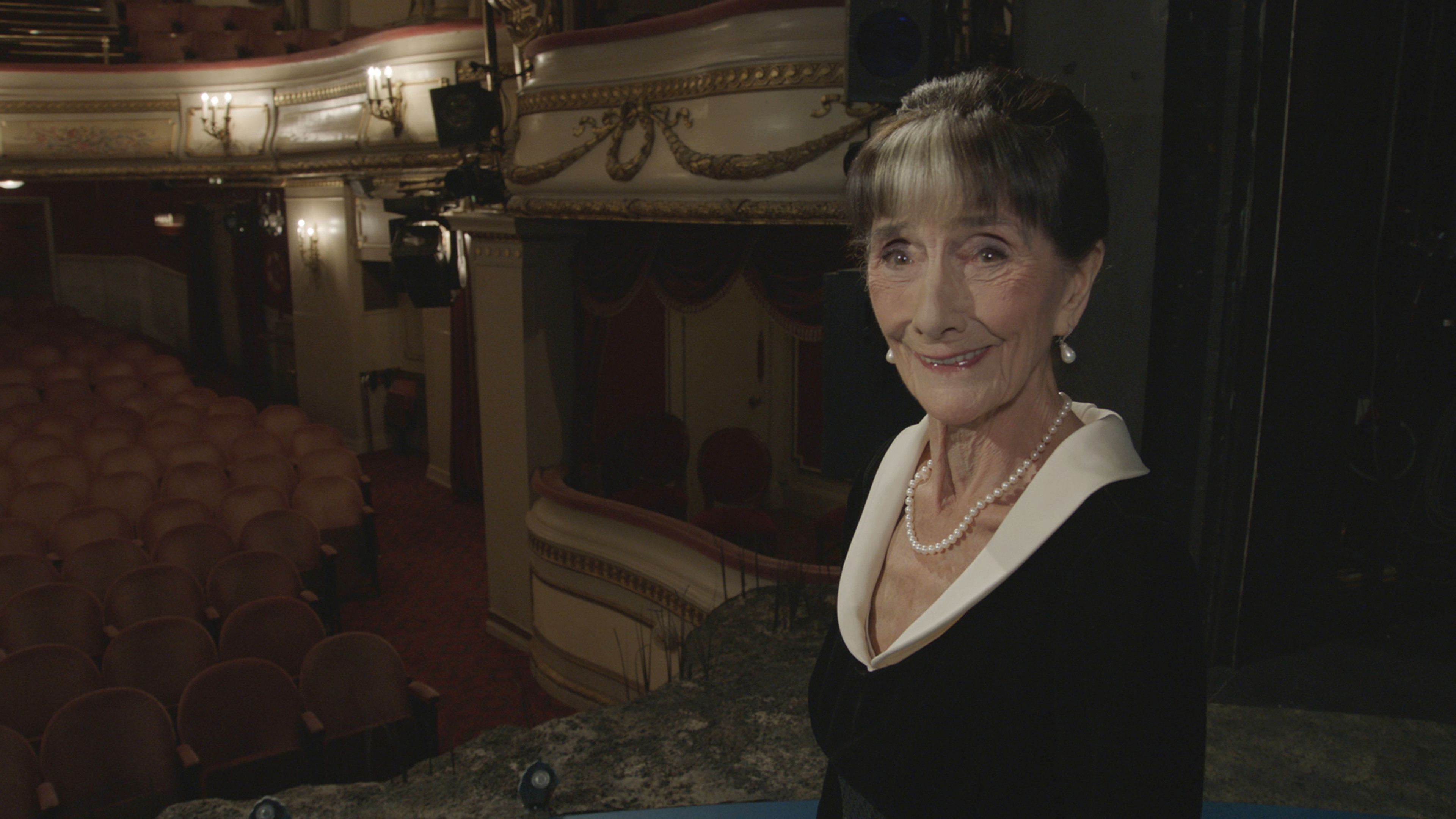 June Brown At 90: A Walford Legend (BBC)