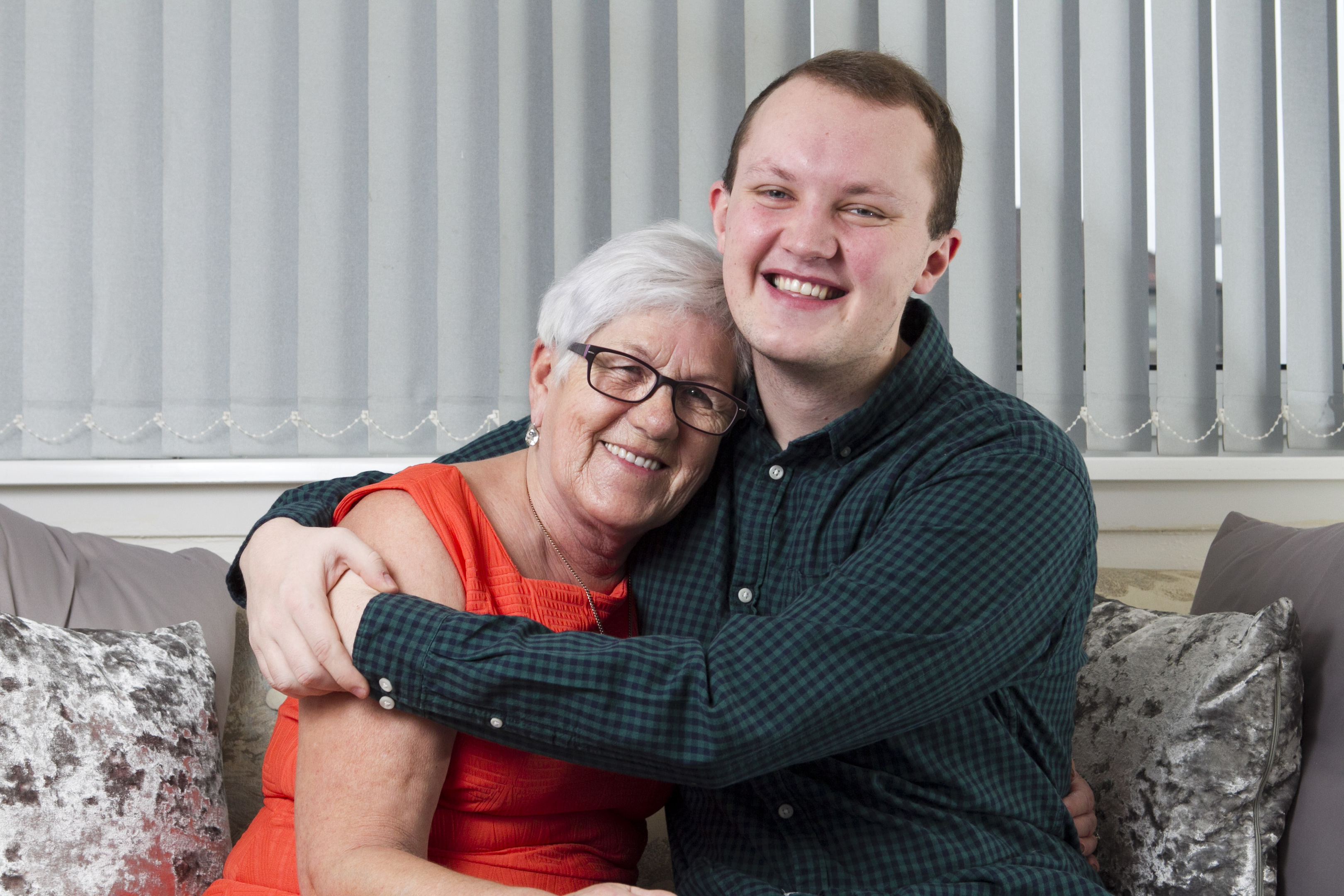 Jordan Bain and his granny Janet (Andrew Cawley / DC Thomson)