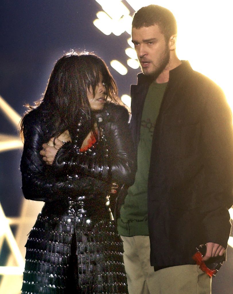 Singer Janet Jackson, left, covers her breast after her outfit came undone during a number with Justin Timberlake (AP Photo/Elise Amendola)