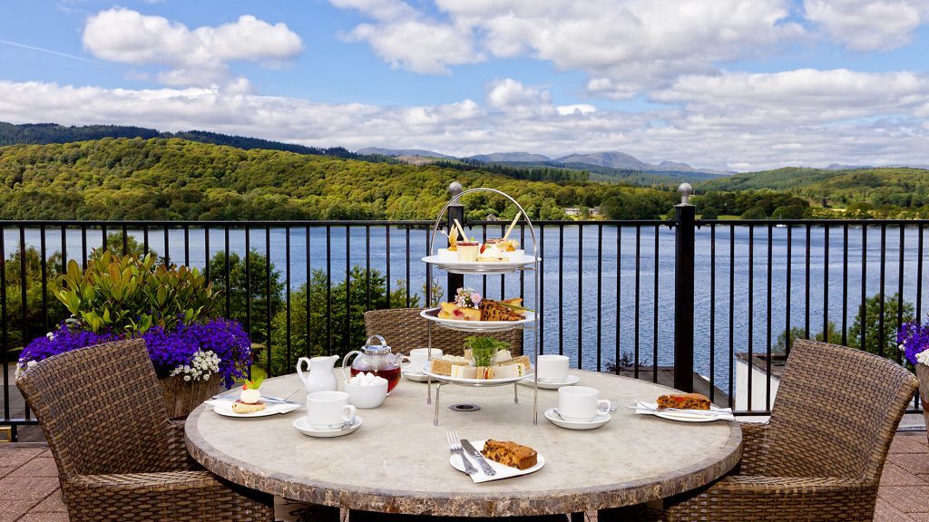 Afternoon tea by the lake