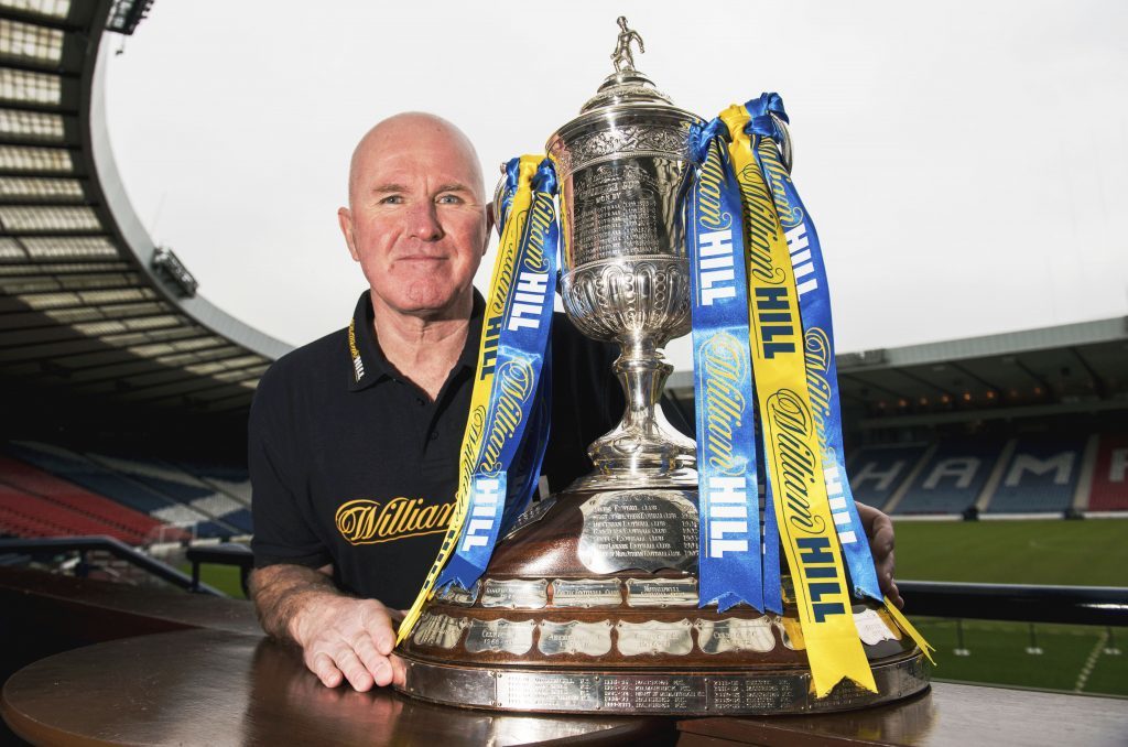 Davie Provan with the William Hill Scottish Cup (SNS Group / Alan Harvey)