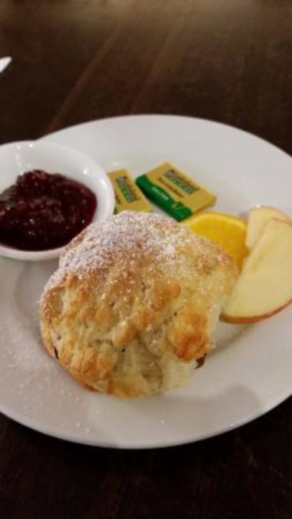 scone-and-jam-with-fruit_19104795