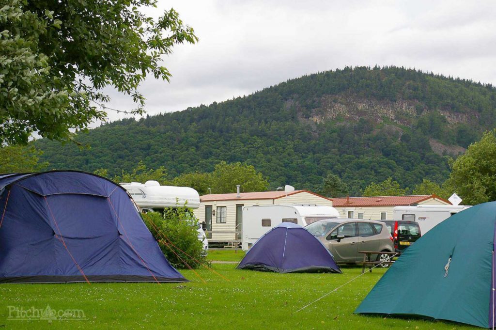 ballater-caravan-and-camping-site-craigendarroch-hill-as-seen-from-the-camping-area_18078631