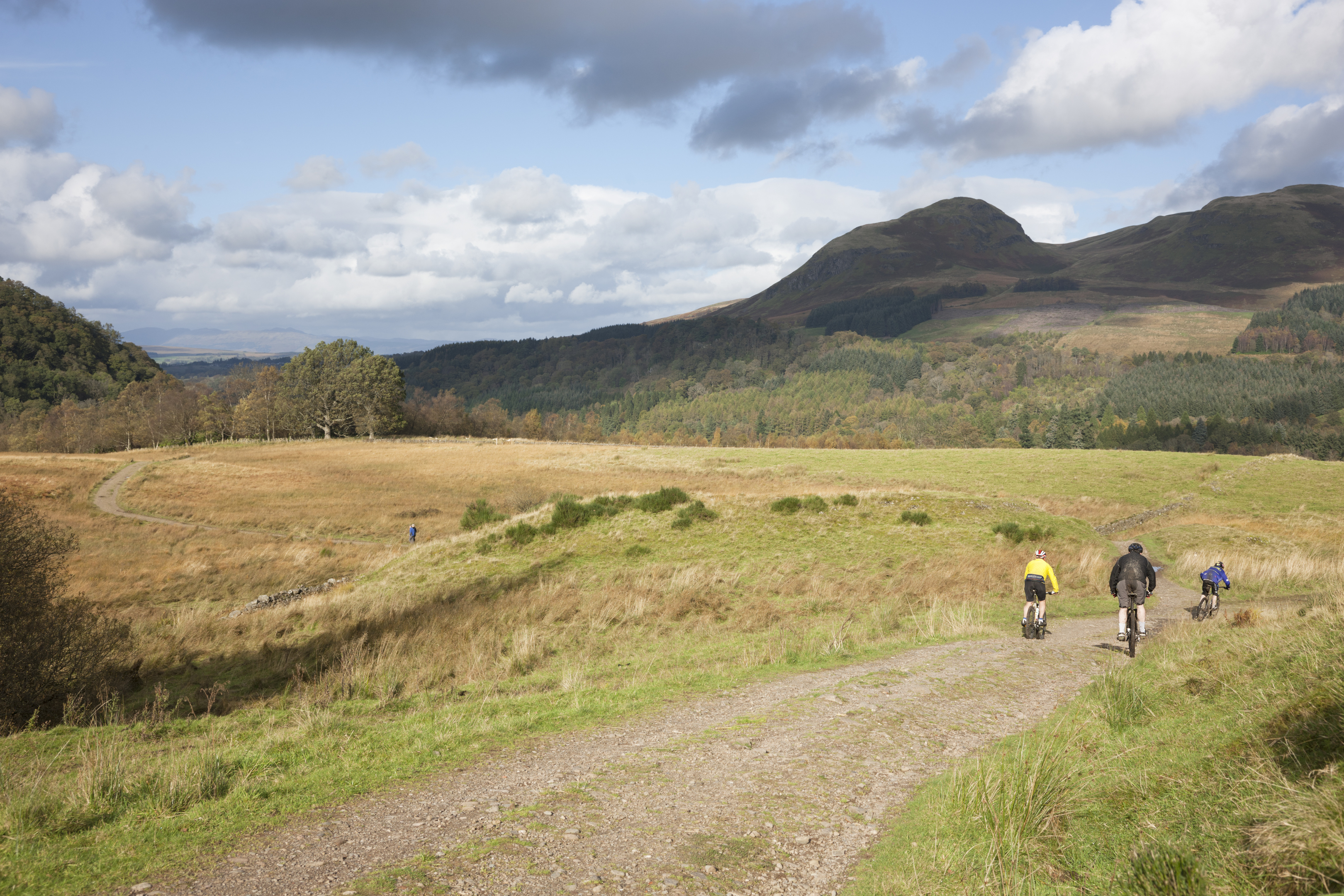 Cycling in Scotland (iStock)