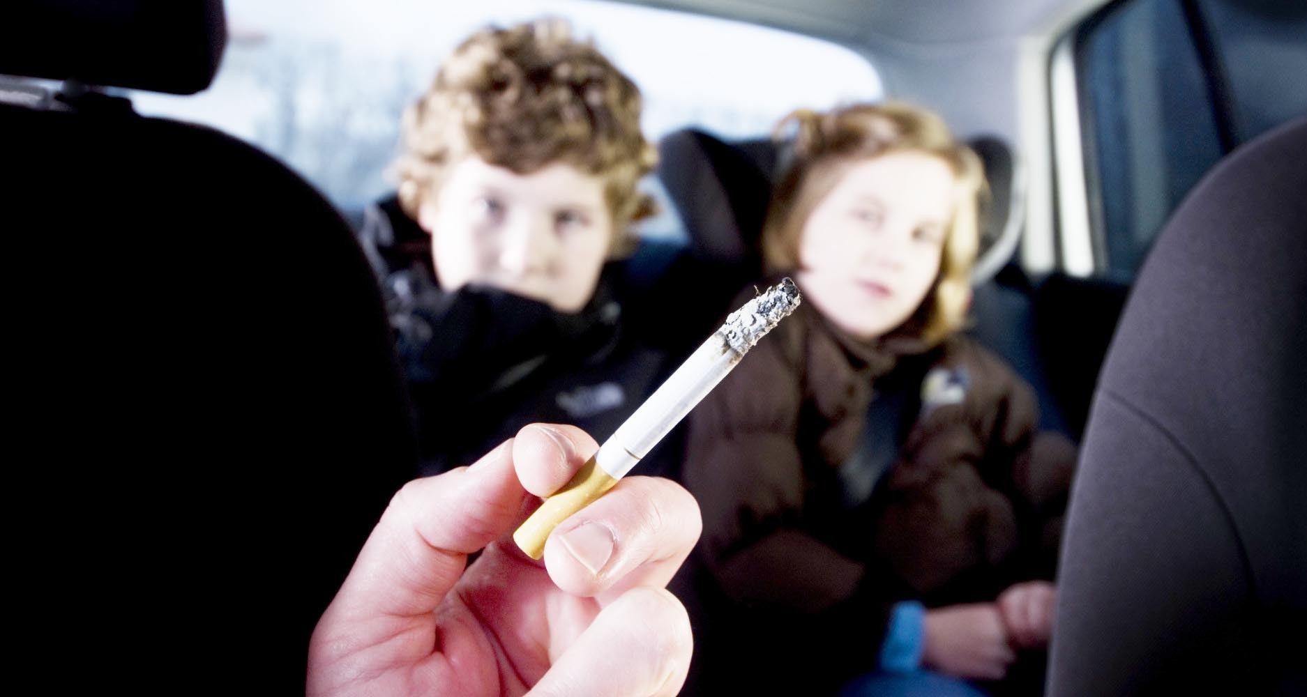Smoking in the car (iStock)