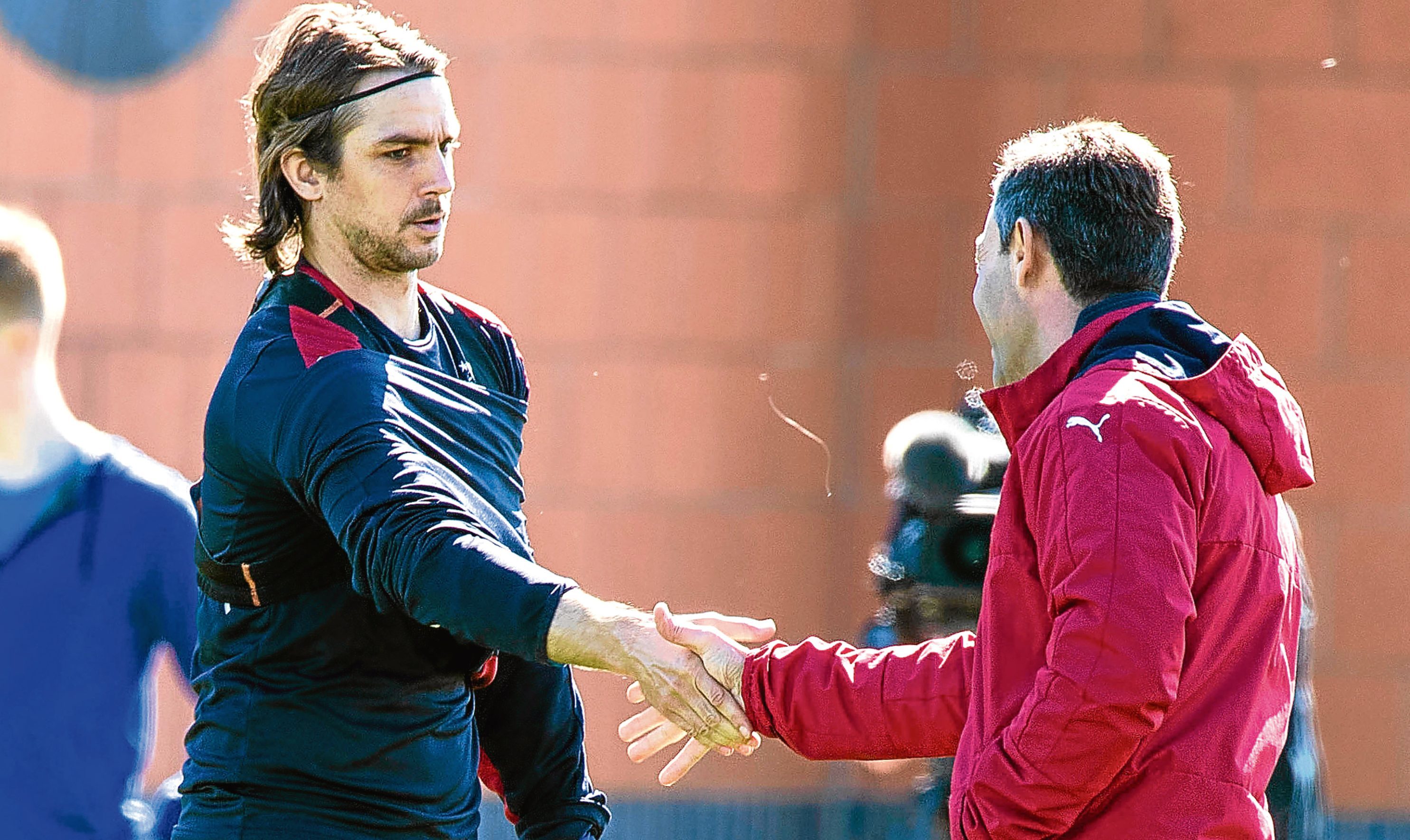 Rangers' Niko Kranjcar (L) with manager Pedro Caixinha in training (SNS Group)