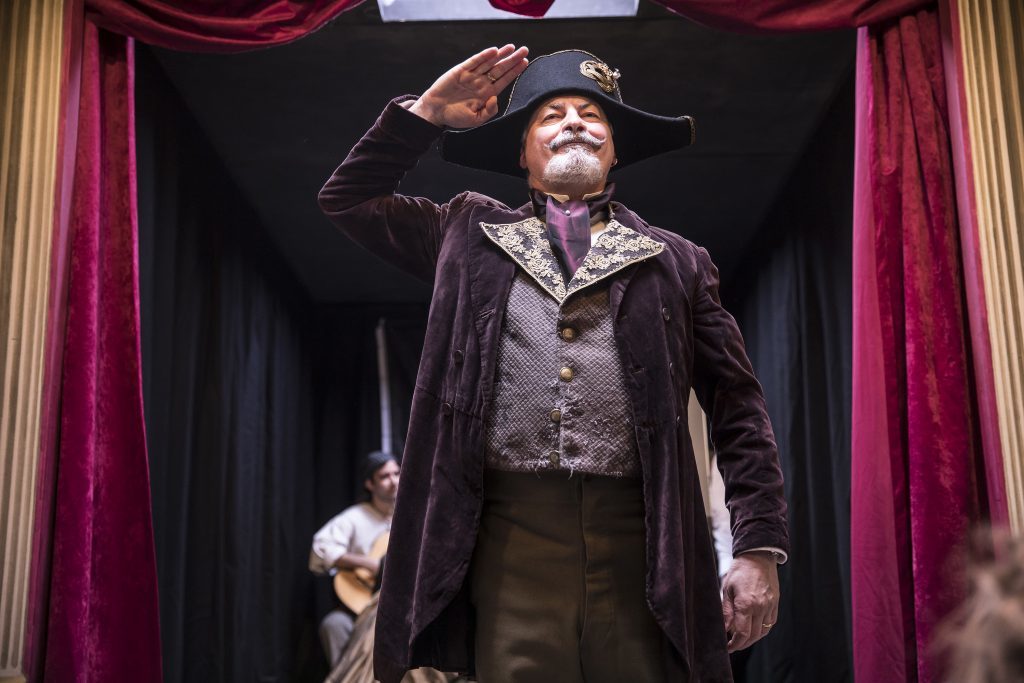 Allan Dunn in A Little Bit of Pirates of Penzance. Scottish Opera's Pop-up Opera 2017. (James Glossop)