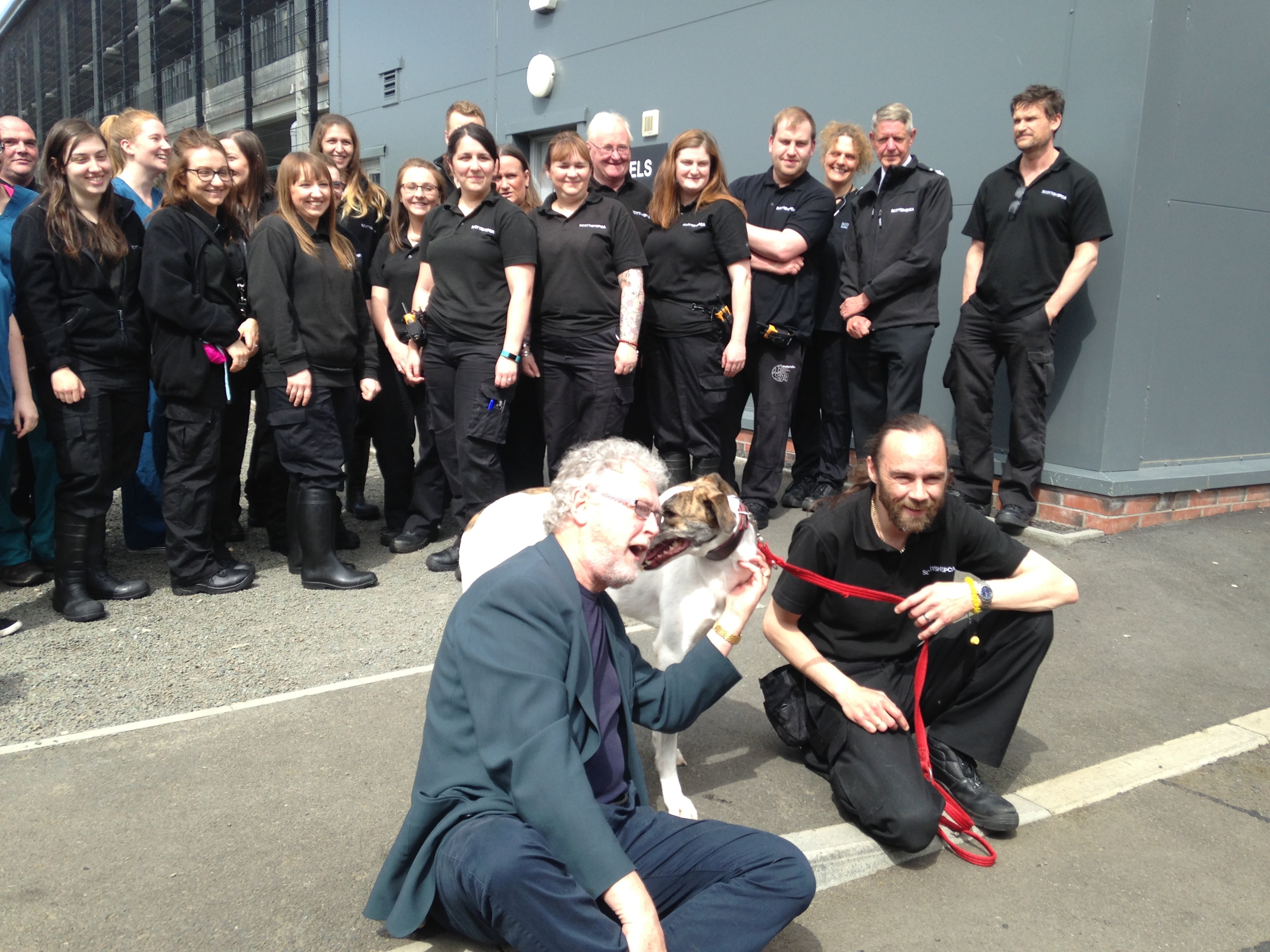 Tony Roper with Arrow the Lurcher and Scottish SPCa staff after he unveiled a dedication to Rikki and Kate Fulton (Gillian Furmage/DC Thomson)