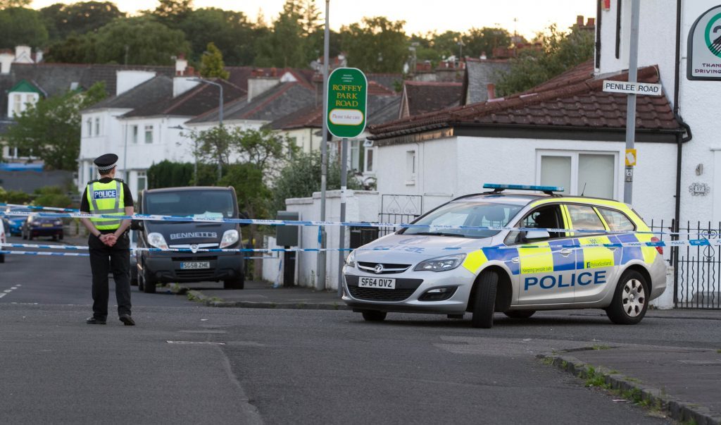 Police at the crime scene in Paisley (Chris Austin / DC Thomson)