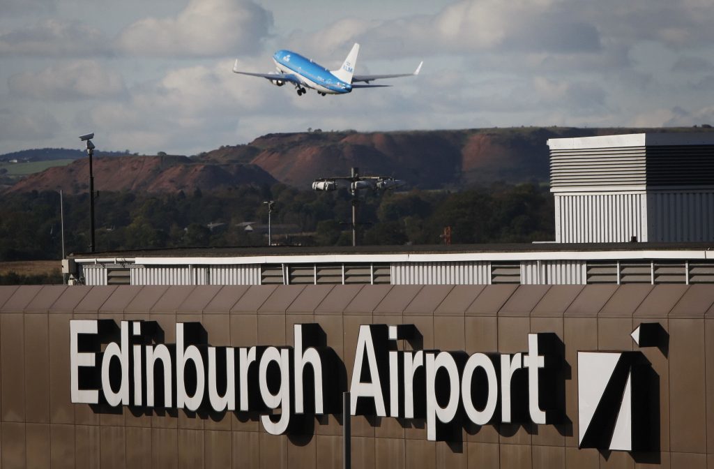 Holidaymakers in the dark as Edinburgh Airport suffers power outage