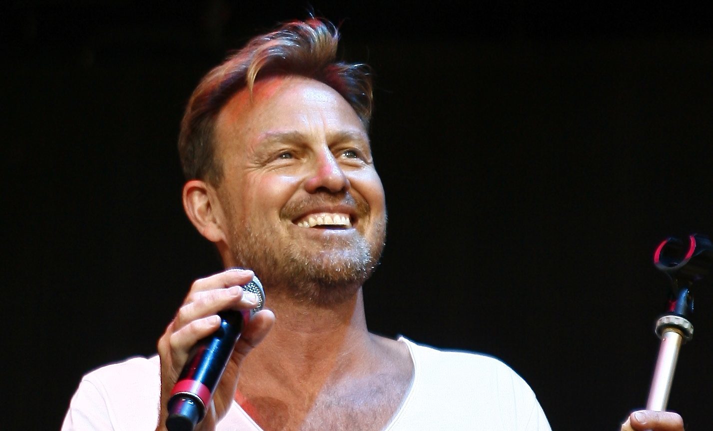 Jason Donovan performing on stage (Duncan Cowley)