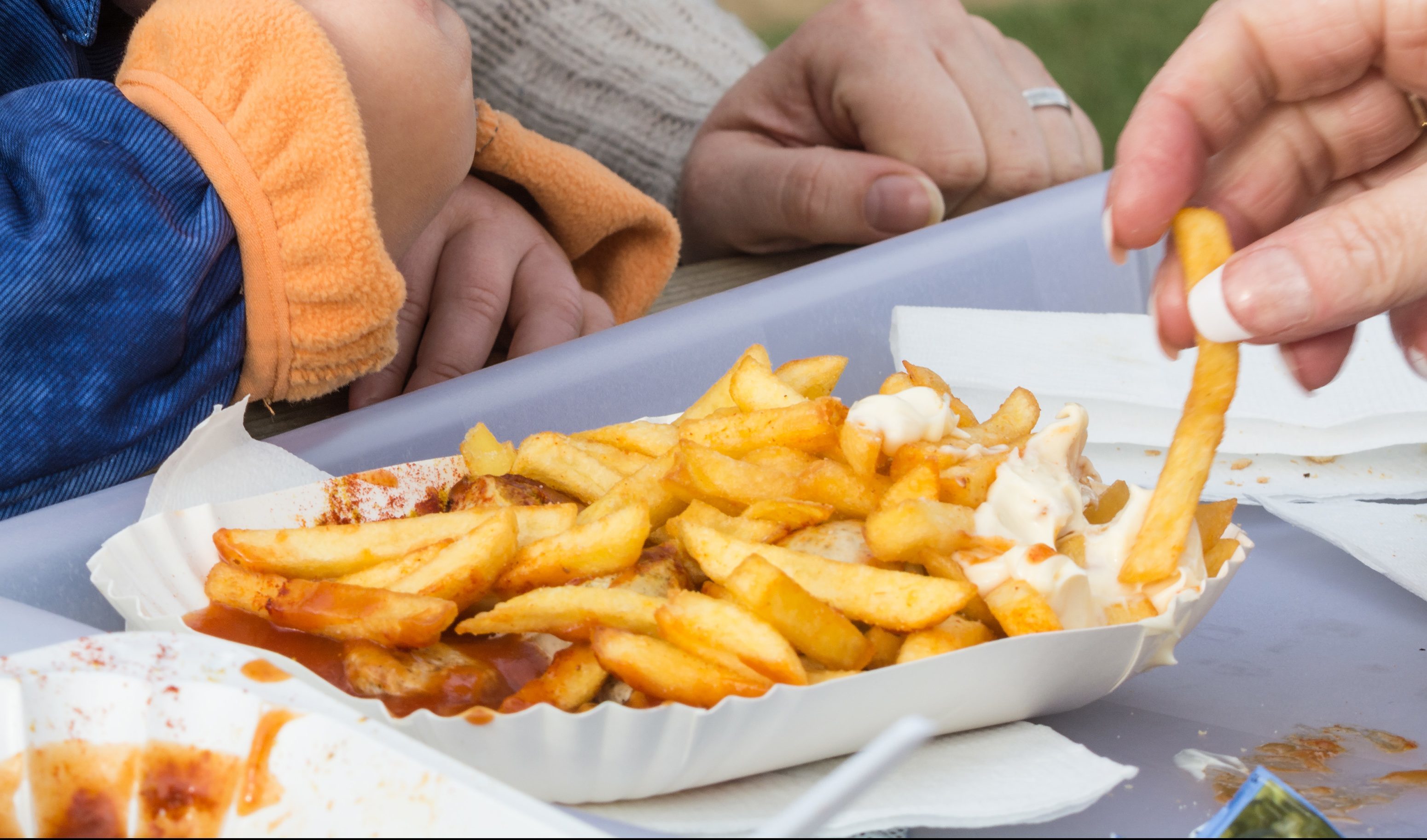 An NHS Health Scotland report found the obesity risk for children is widening (iStock)