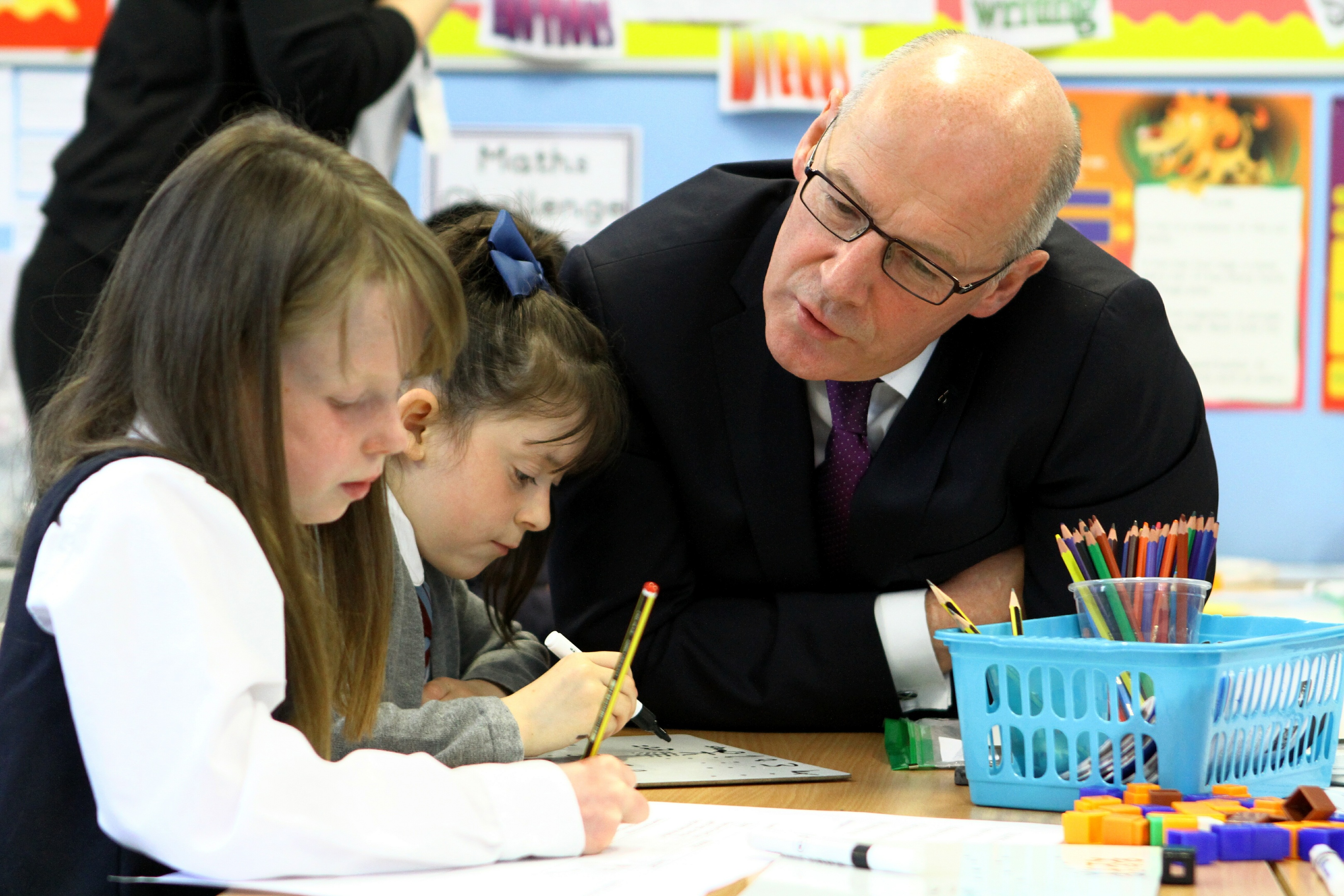 John Swinney at a school in Dundee (Dougie Nicholson / DC Thomson)