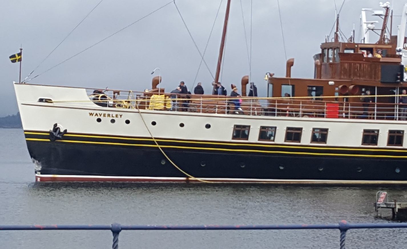 The paddle steamer sustained minor damage in the incident (Peter Wallace / Twitter)