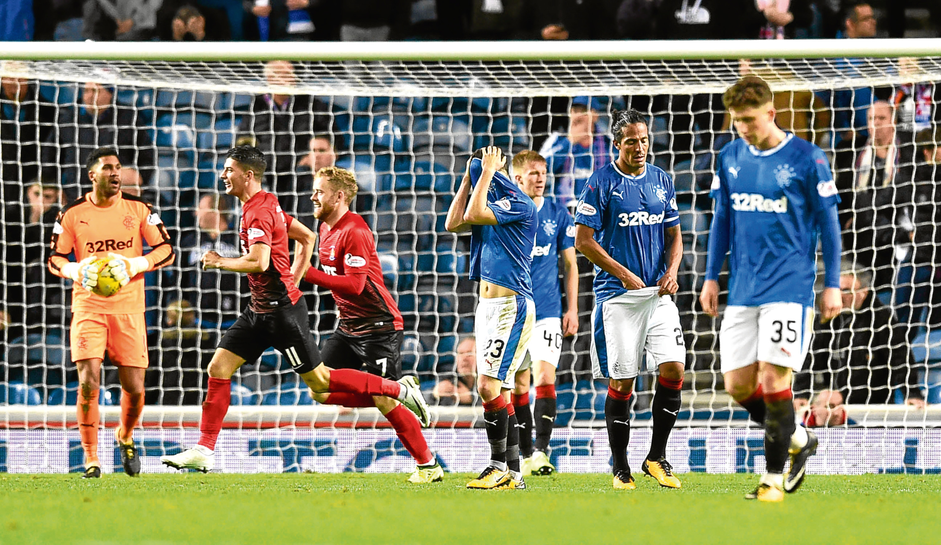 Rangers players left dejected after Kilmarnock's equaliser (SNS)