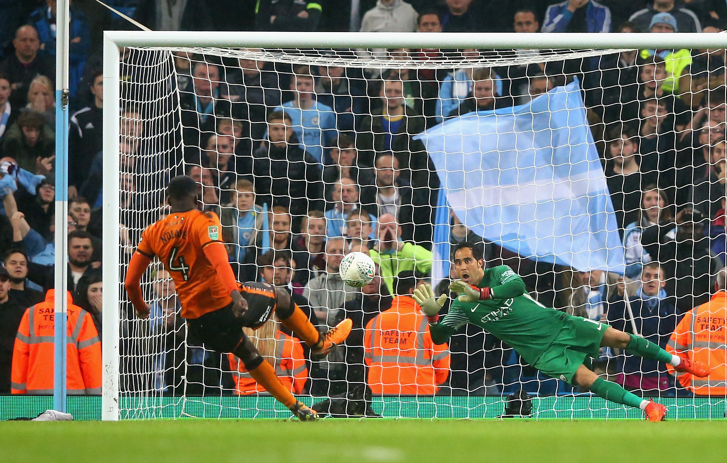 Claudio Bravo of Manchester City saves penalty during the Carabao Cup Fourth Round match between Manchester City and Wolverhampton Wanderers (Alex Livesey/Getty Images)