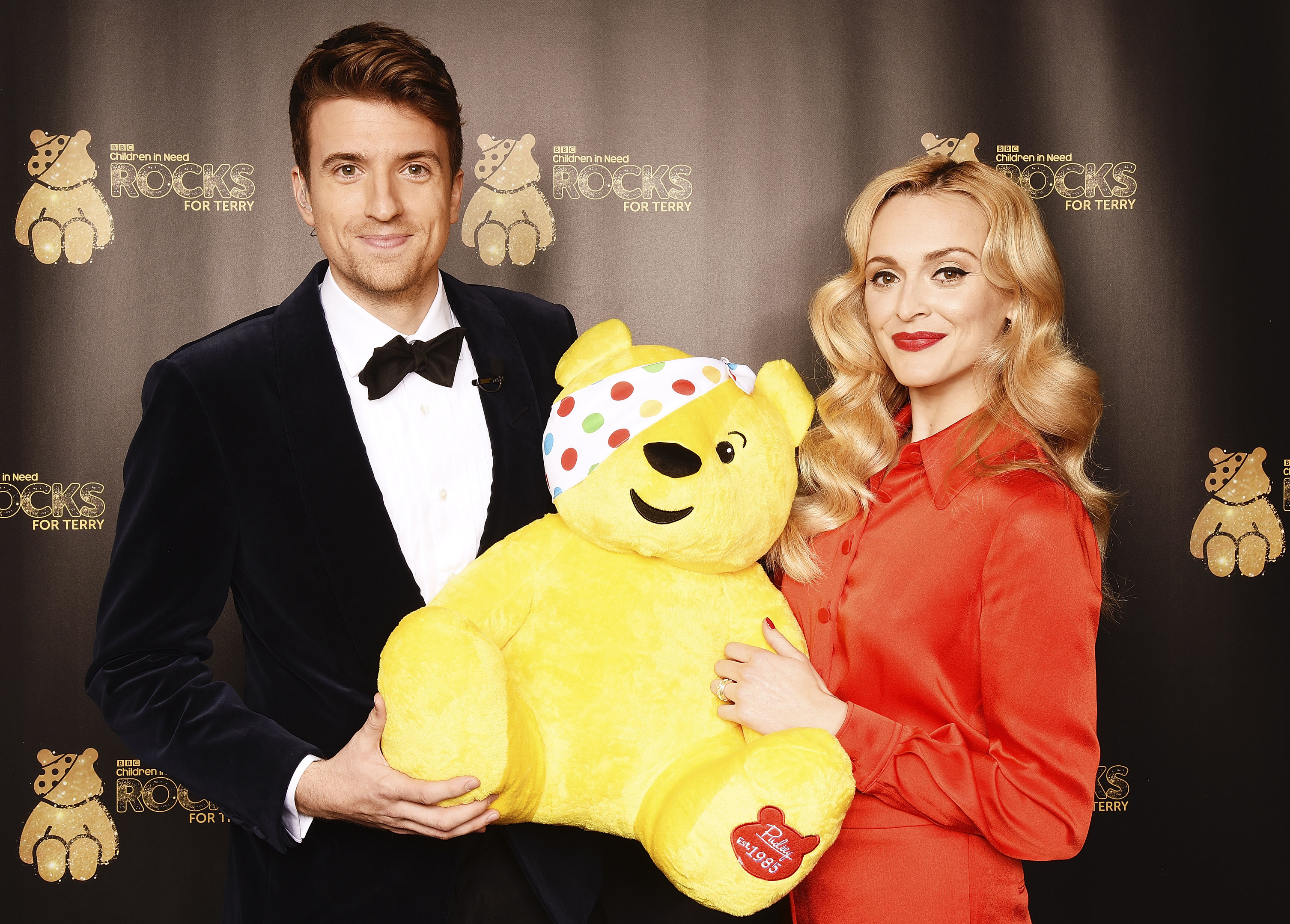 Greg James (L) and Fearne Cotton support BBC Children in Need Rocks for Terry at Royal Albert Hall on November 1, 2016 in London, England. (Dave J Hogan/Dave J Hogan/Getty Images)