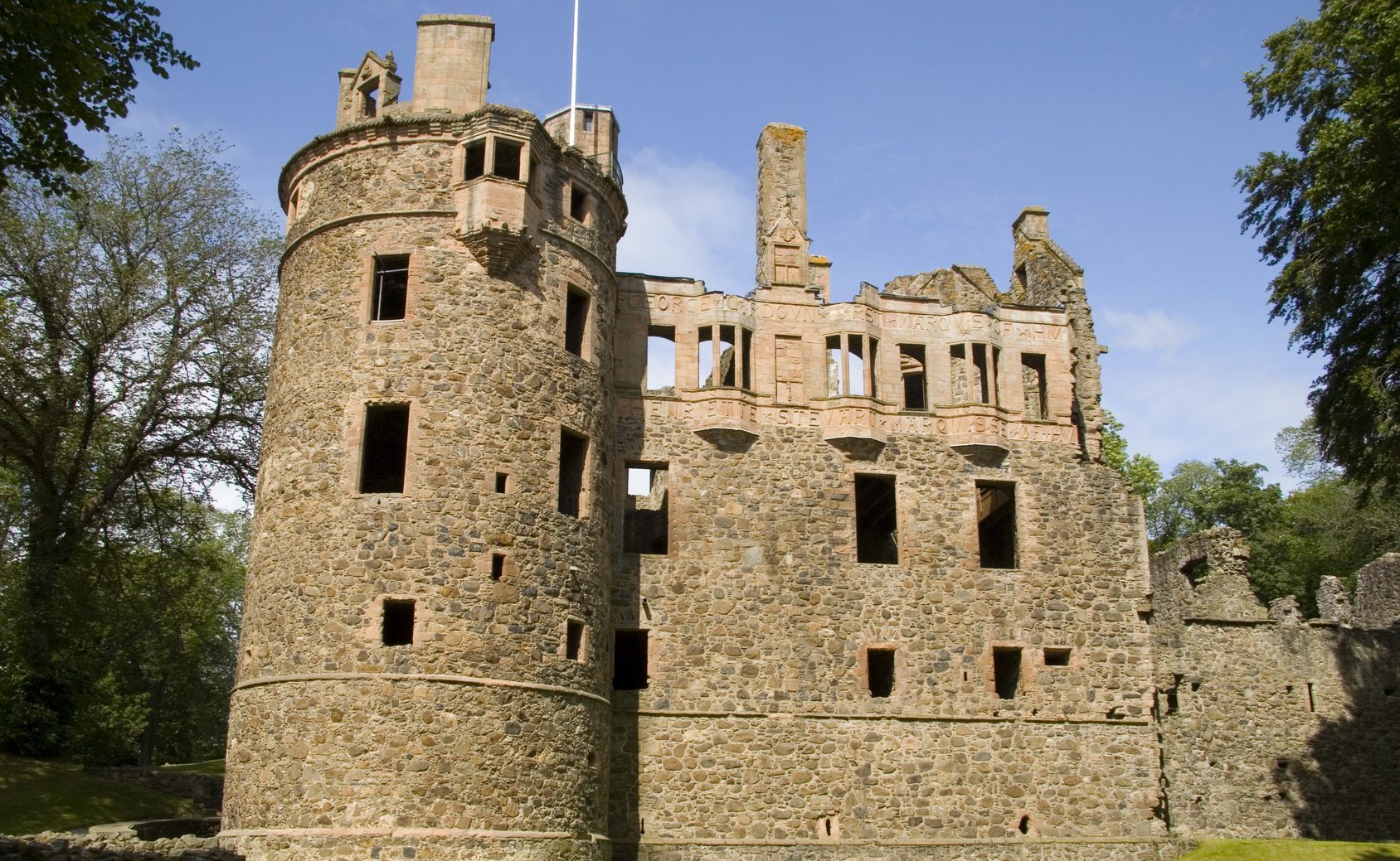 Huntly Castle (Getty Images)