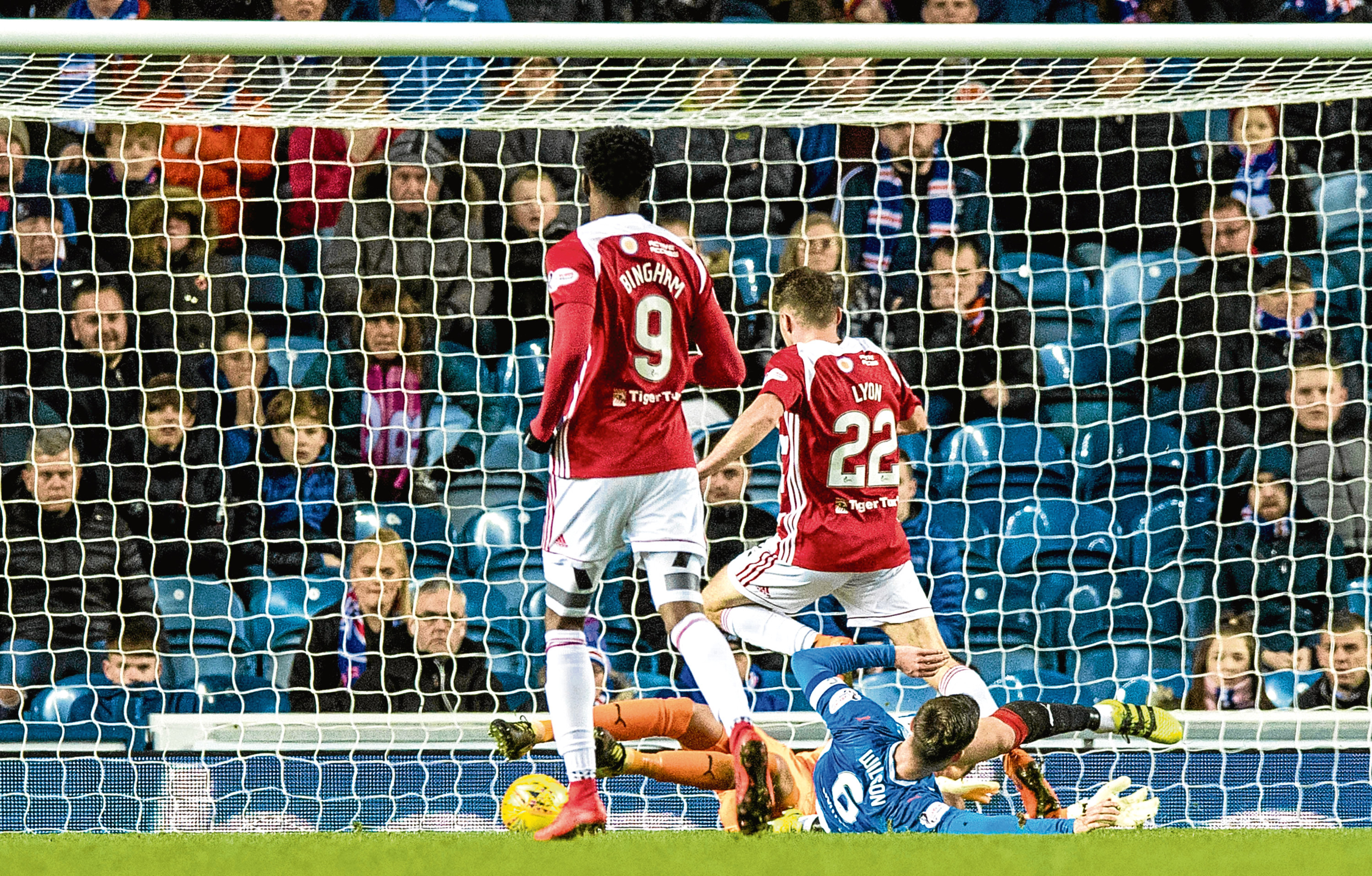 Hamilton's Darren Lyon scores to make it 2-0 (SNS Group)