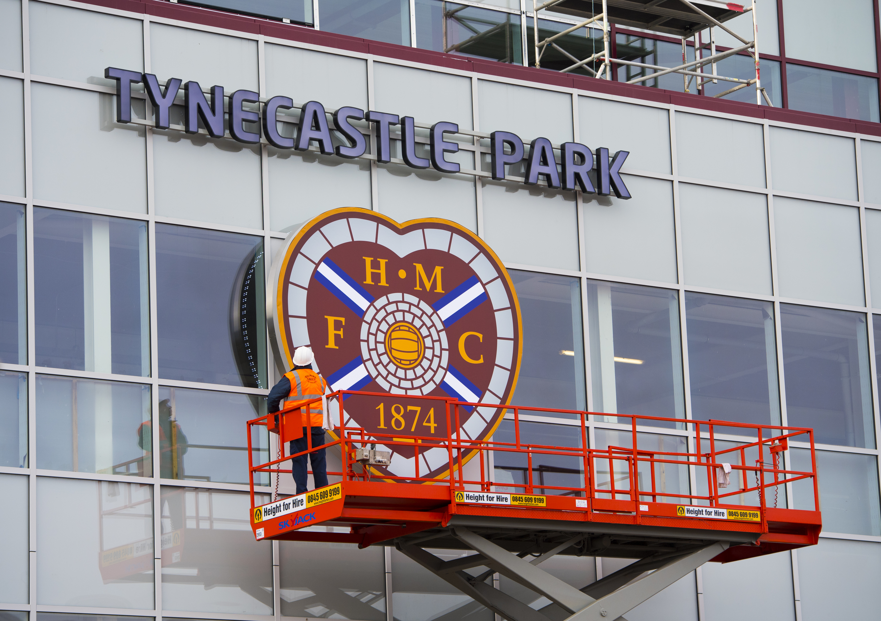 Work continues on the new main stand at Tynecastle (SNS Group)