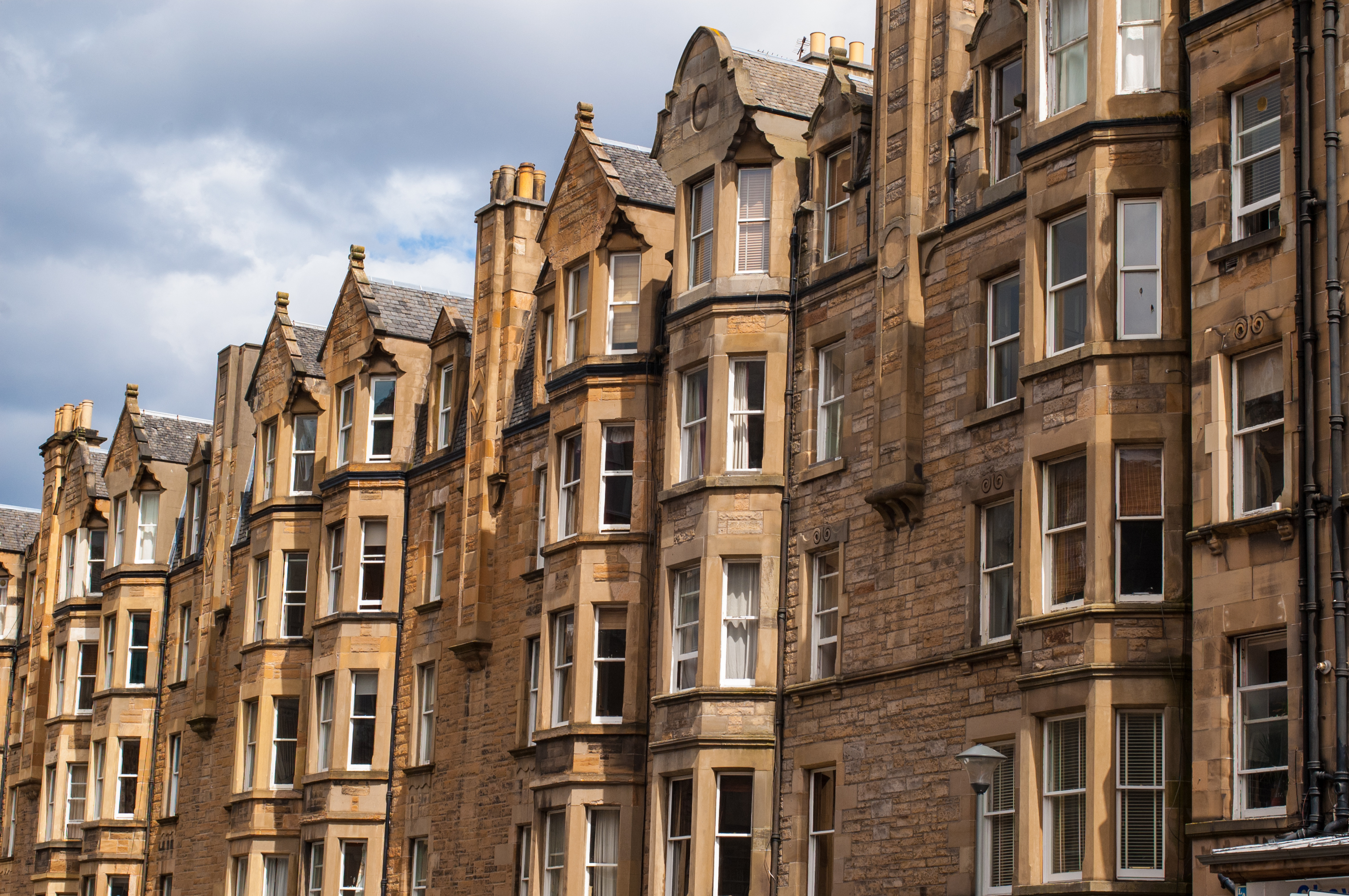 Victorian tenement housing in Edinburgh, Morningside. (iStock)