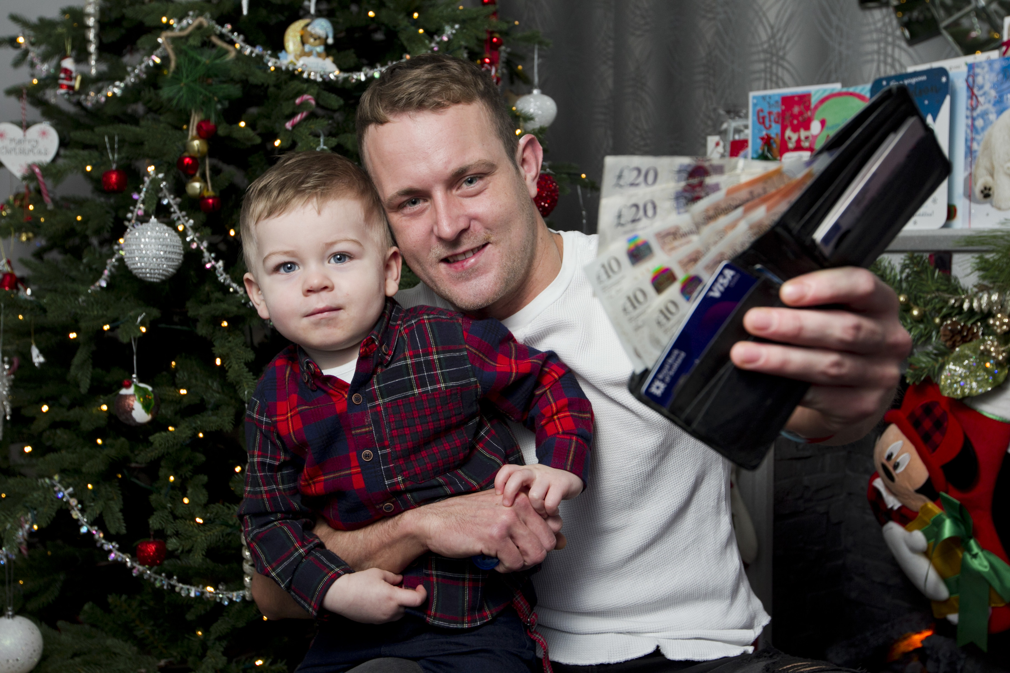 Craig McLaren and his son, Frankie (Andrew Cawley / DC Thomson)