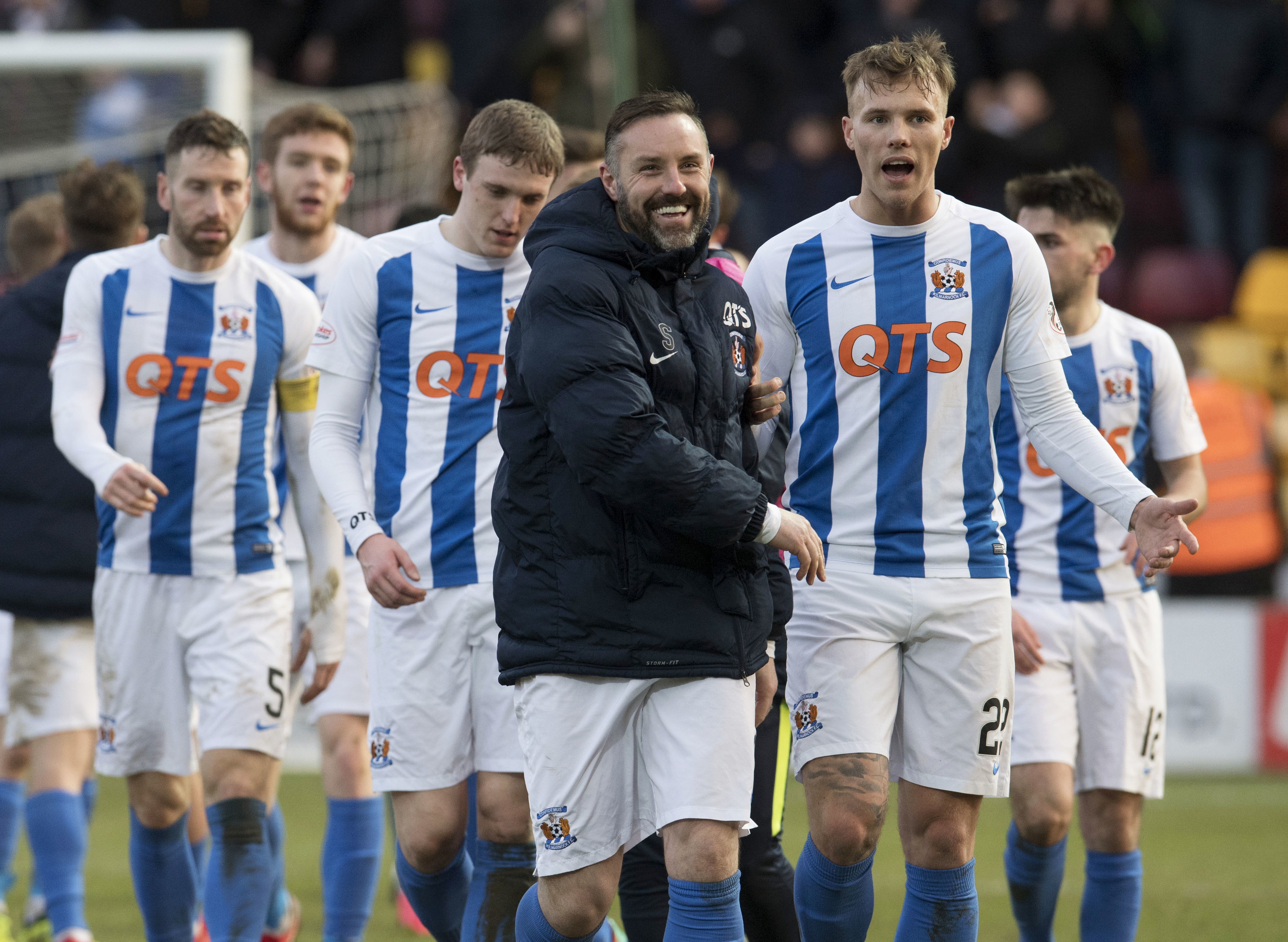 Kilmarnock team celebrate their victory (SNS)