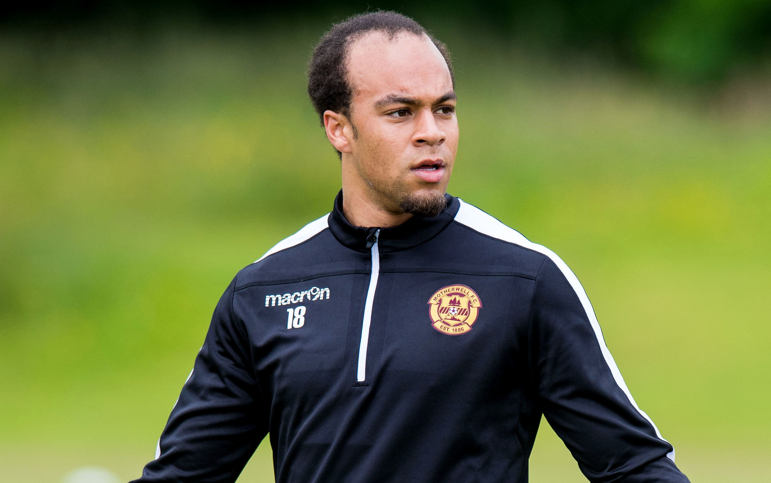 Motherwell defender Charles Dunne (SNS Group)
