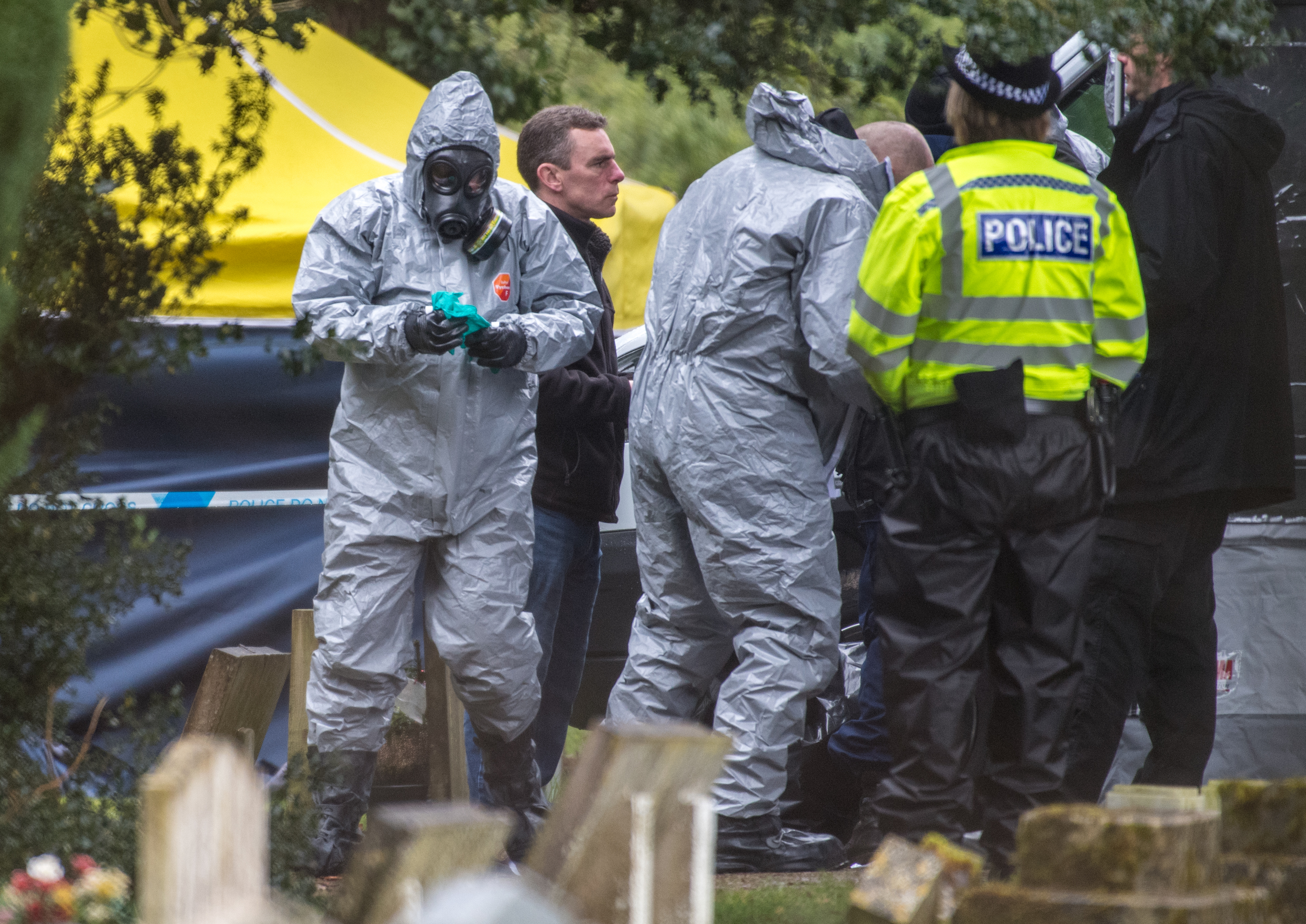 Investigators at the scene (Chris J Ratcliffe/Getty Images)