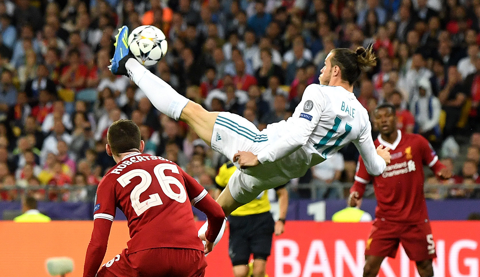 Gareth Bale's stunning strike (David Ramos/Getty Images)