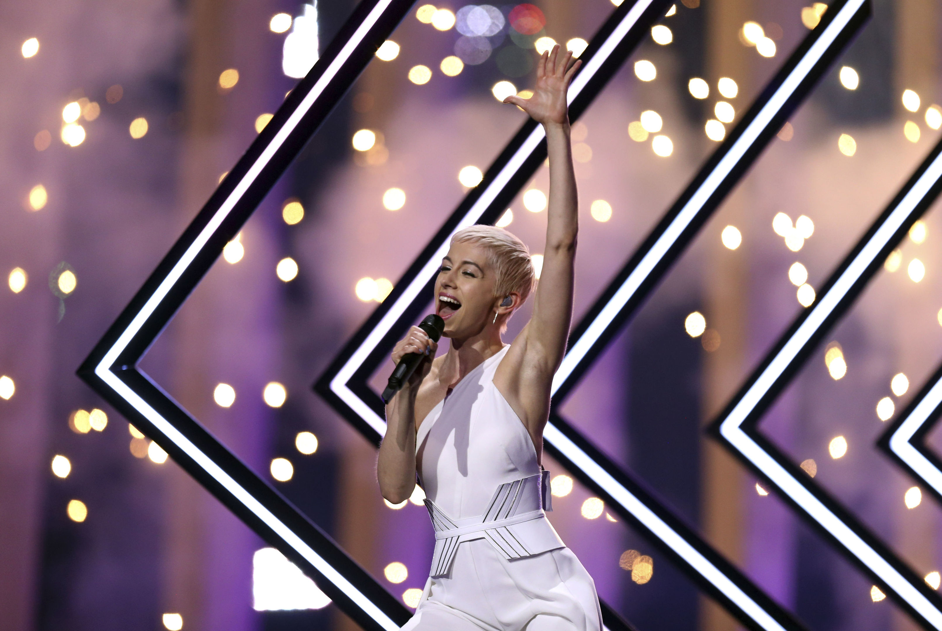 The UK's 2018 entrant SuRie during a dress rehearsal for the Eurovision Song Contest (AP Photo/Armando Franca)