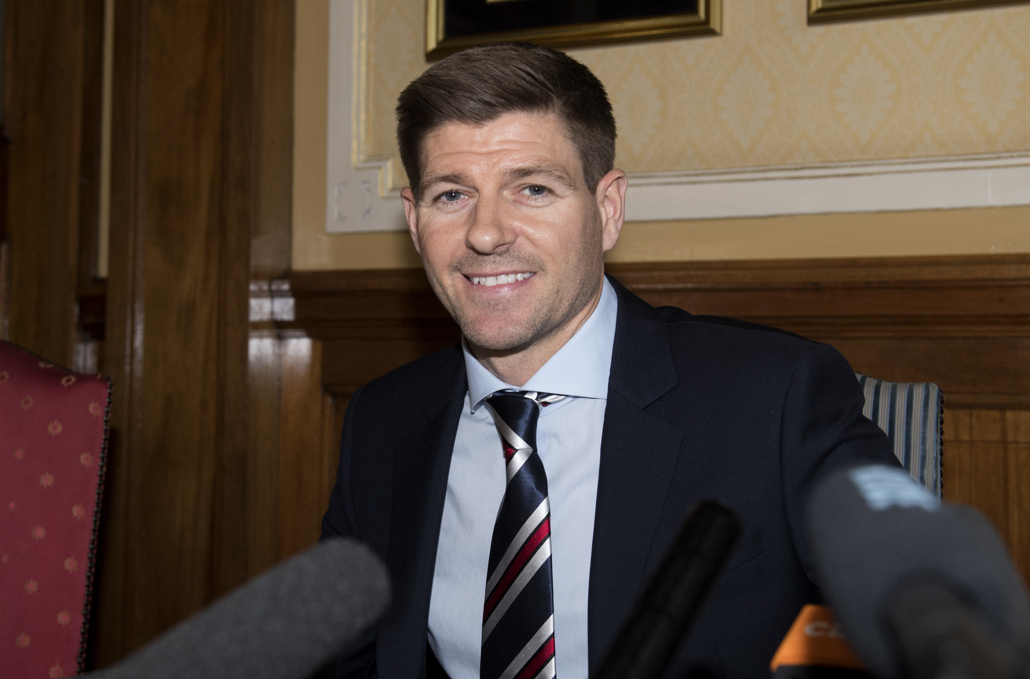 Steven Gerrard is unveiled as the new Rangers manager (SNS Group / Bill Murray)