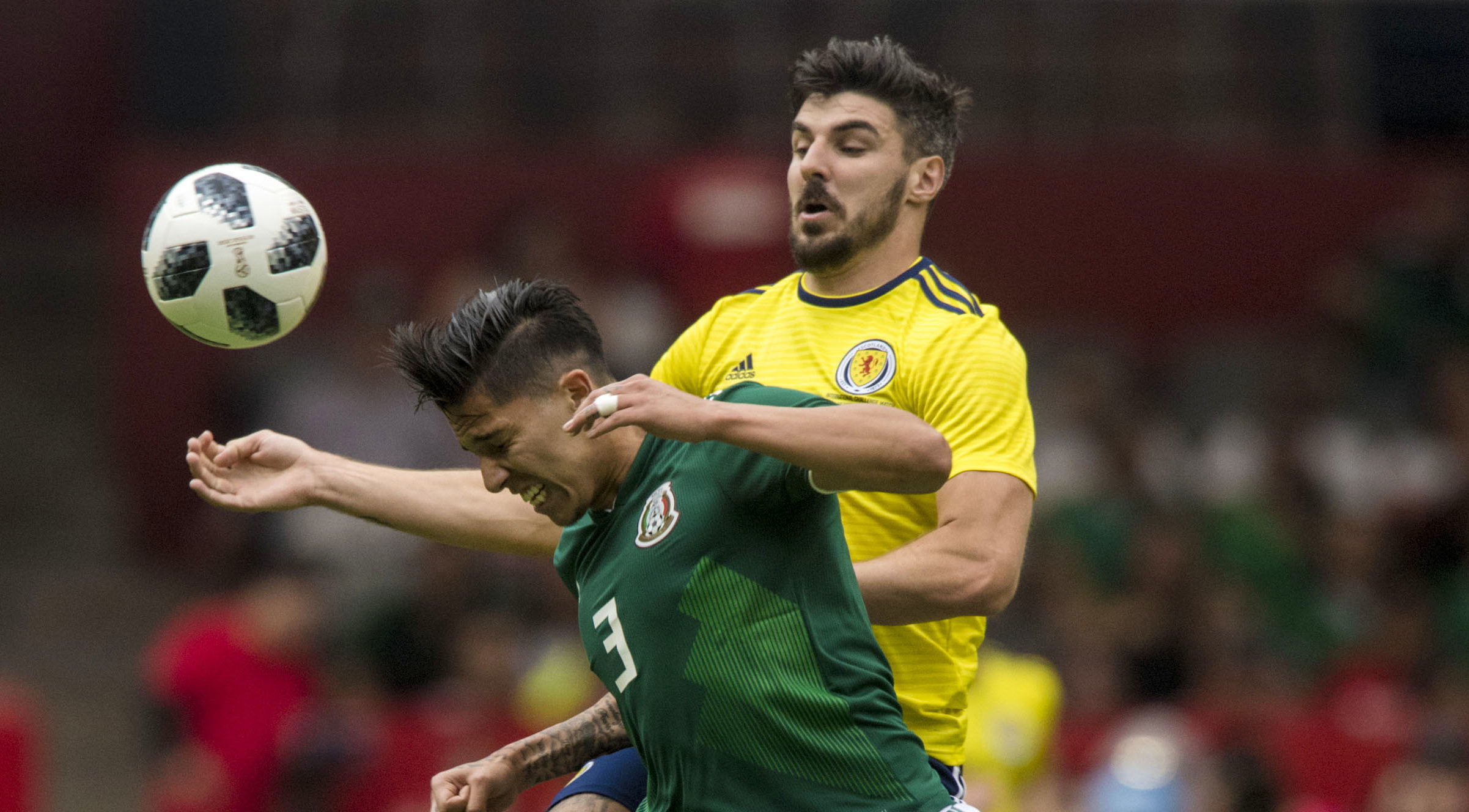 Scotland's Callum Paterson (right) in action (SNS Group / Alan Harvey)