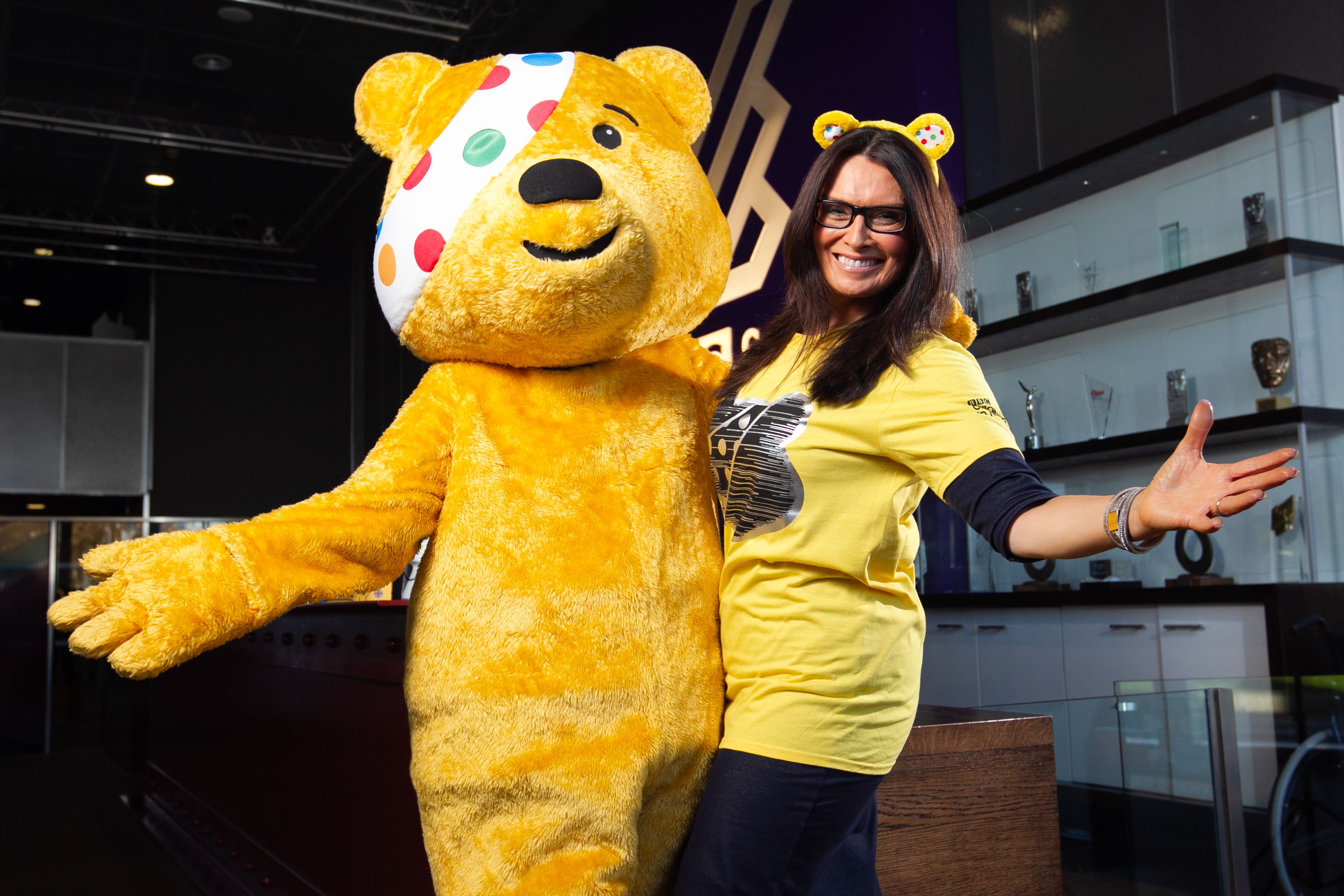 Judith meets Pudsey (Andrew Cawley / DC Thomson)