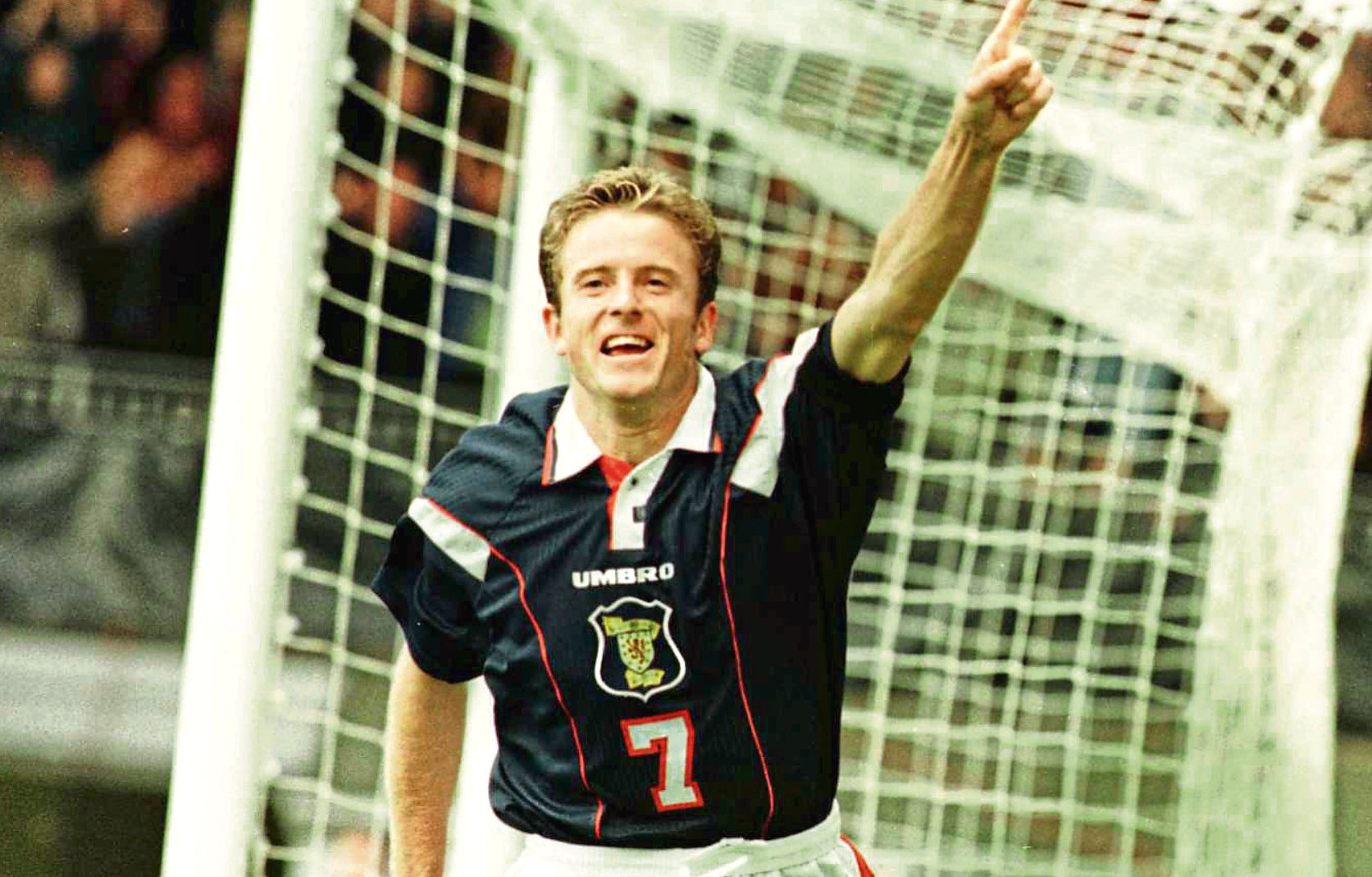 Kevin Gallacher celebrates a goal for Scotland (SNS Group)