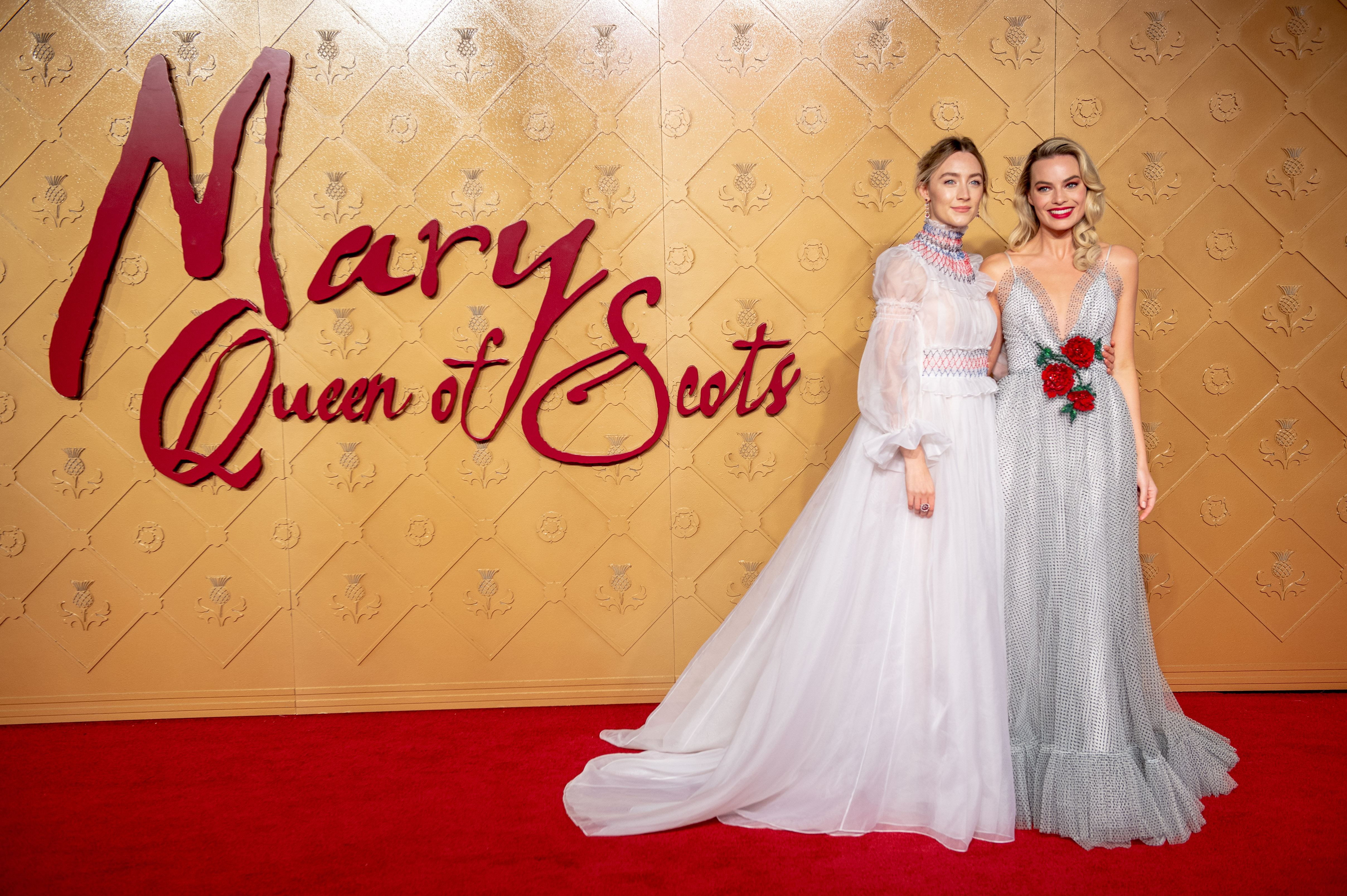 Saoirse Ronan and Margot Robbie attend the World Premiere of "Mary Queen of Scots" at Cineworld Leicester Square (Chris J Ratcliffe/Getty Images)